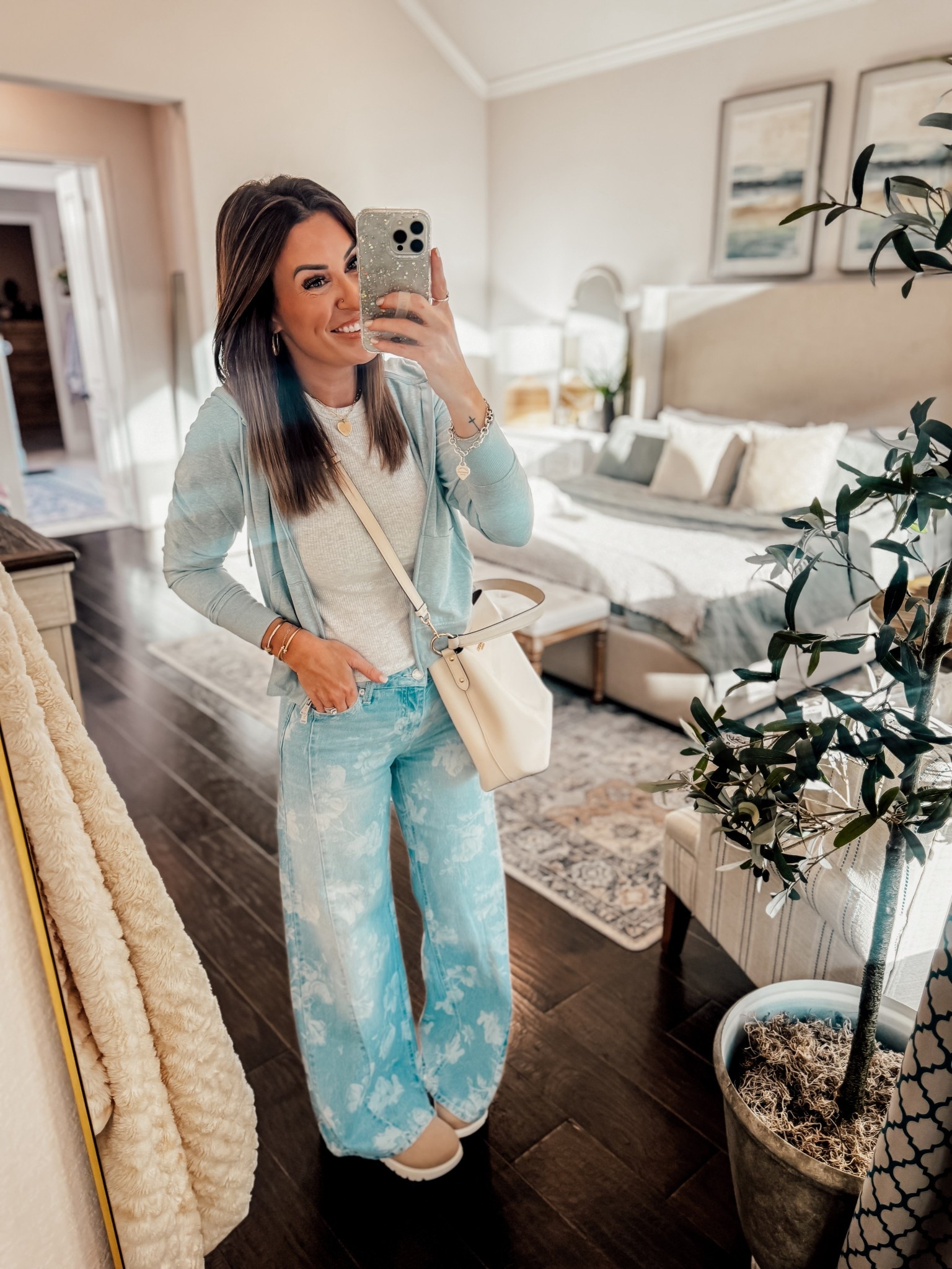 I’m 5”6 for reference, wearing a 0 Regular in these jeans, an XS in the jacket, and a small in the tee! 

#LTKootd #LTKgrwm #LTKdayinmylife