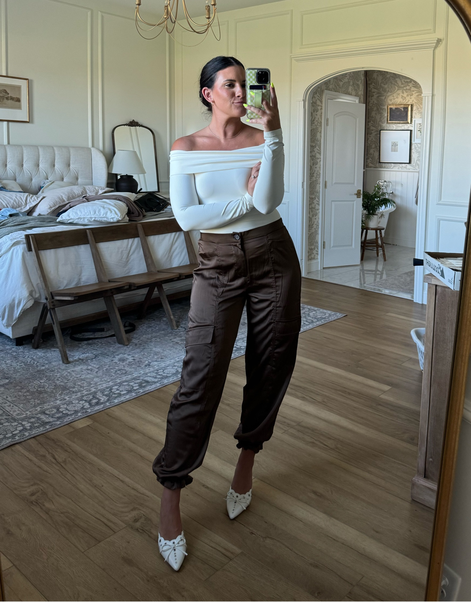 These silky pants 😍🤌🏽 TTS @walmart #walmartpartner #walmartfashion