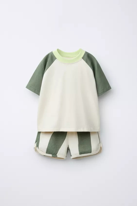 COLORBLOCK T-SHIRT AND WAVE BERMUDA SET | Zara US