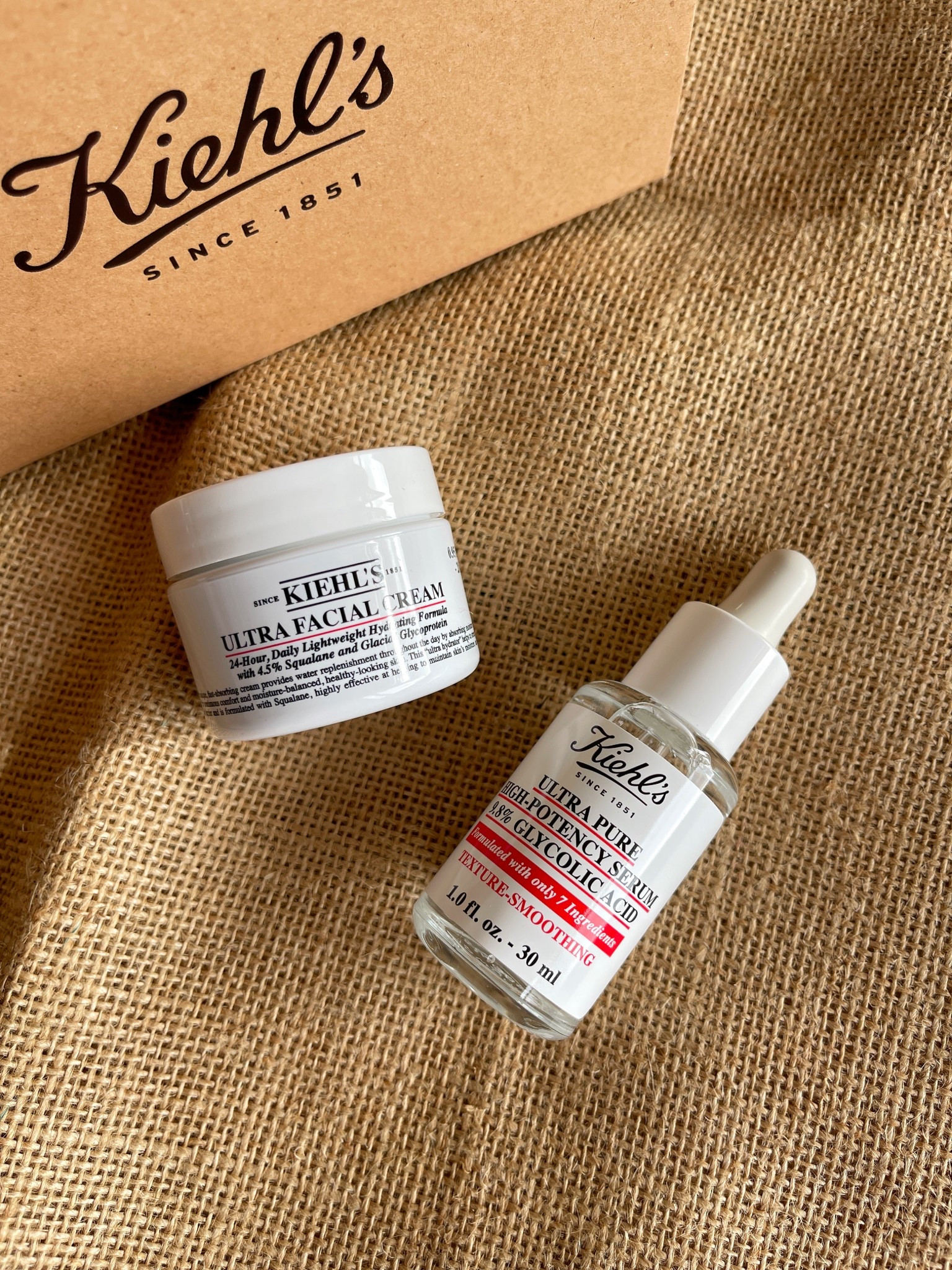 Two Kielhls favourites, the high potency Glycolic Acid serum powerful yet so gentle and the most luxurious Ultra Facial Cream 🤍