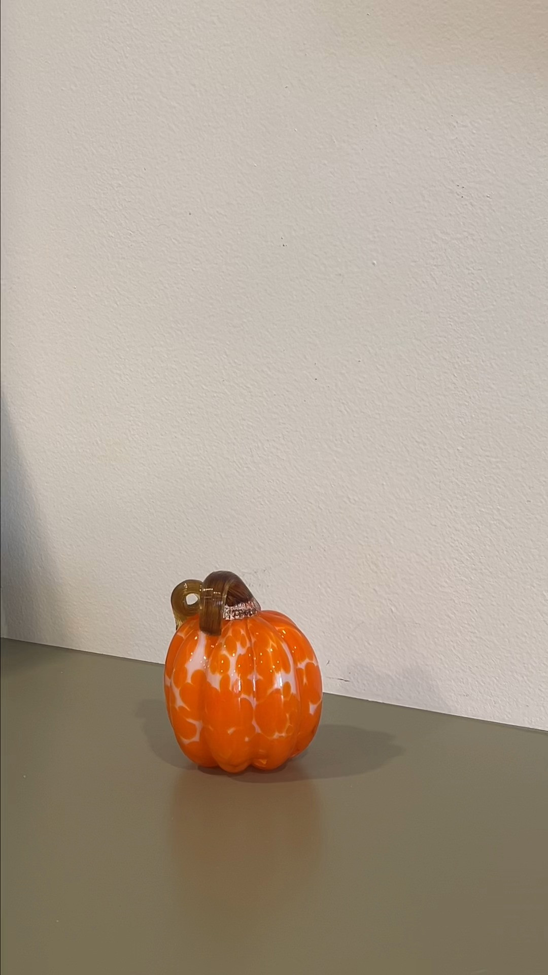 Amazon halloween decor! halloween finds, halloween decor, fall style, seasonal home 

 #LTKSeasonal