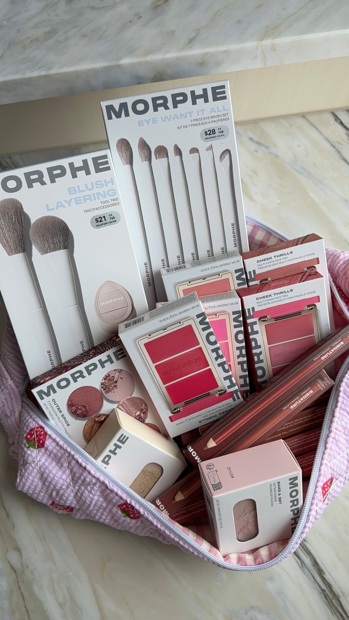 #AD A makeup refresh is calling your name… shop @morphebrushes now at @target!! your favorite affordable, pro-quality makeup and brushes are easier to shop than ever!! #TargetPartner #Target #MorphePartner #MorpheTarget #Morphe

#LTKBeauty #LTKgrwm