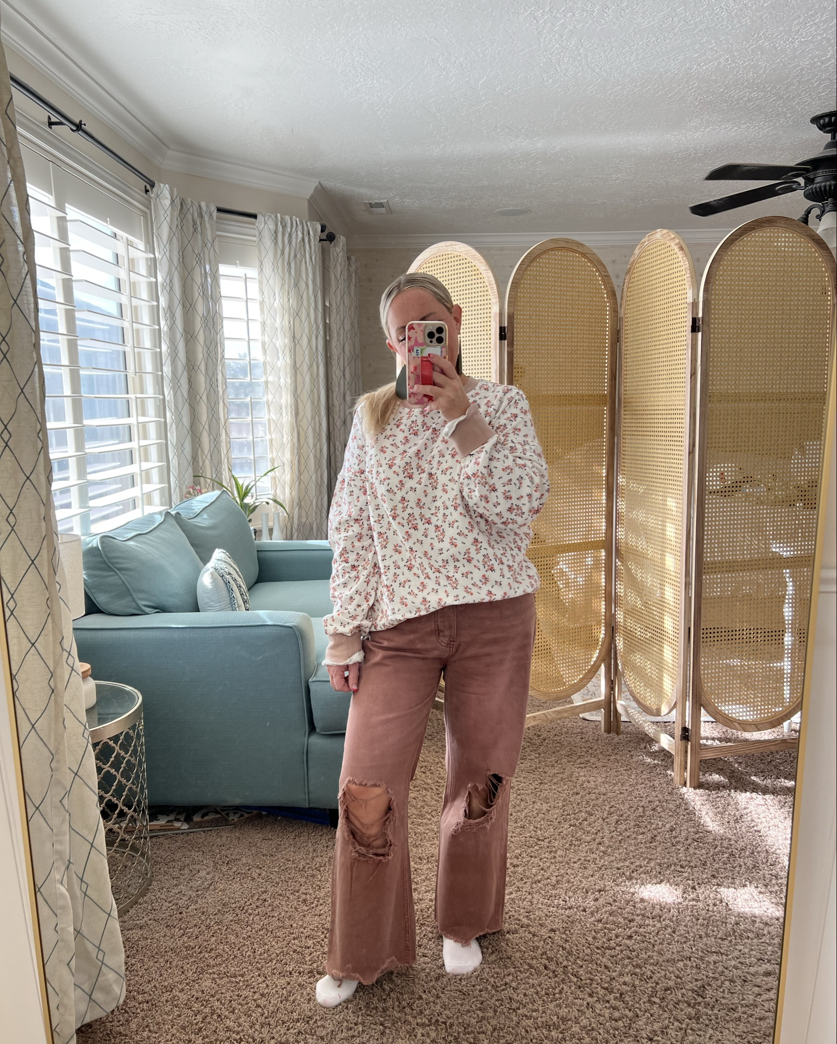 #ootd for my stay home work day! Top & bottom for under $50!!! Cute enough if I need to run out on errands, but comfy enough to stay in and still feel dressed for the day! Love this cute floral sweatshirt and my jeans are on sale now!! My favorite time to shop sales for the upcoming seasons! 
.
#momfashion #momootd #momstyle #casualfashion #errandfashion #workathomefashion #over40style #comfyclothes #coloredjeans #floralsweatshirt #floral #mauve #jeans #ldsfashion #modestfashion #affordablefashion #onsale

#LTKFindsUnder50 #LTKOver40 #LTKSaleAlert