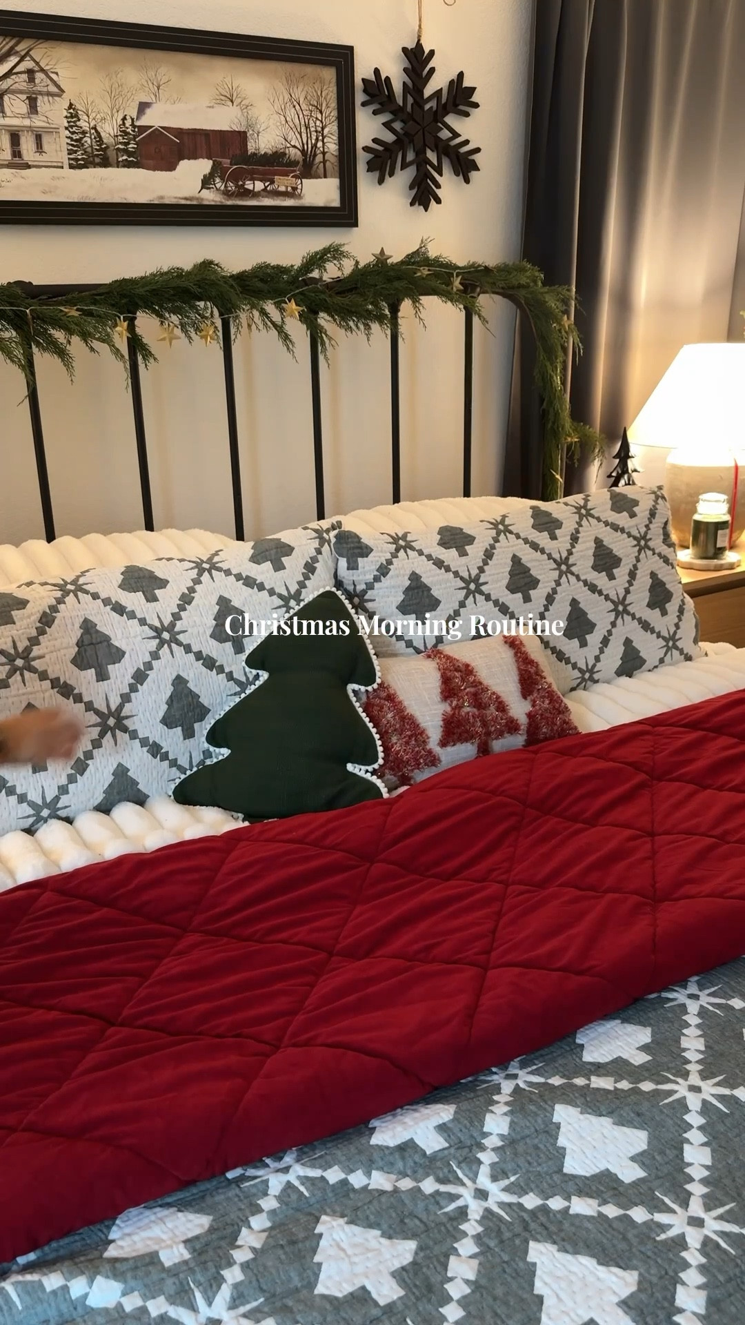 Slow Christmas Morning 🎄 #christmasdecor #winterroutine

#LTKdayinmylife #LTKHoliday #LTKmorningroutine