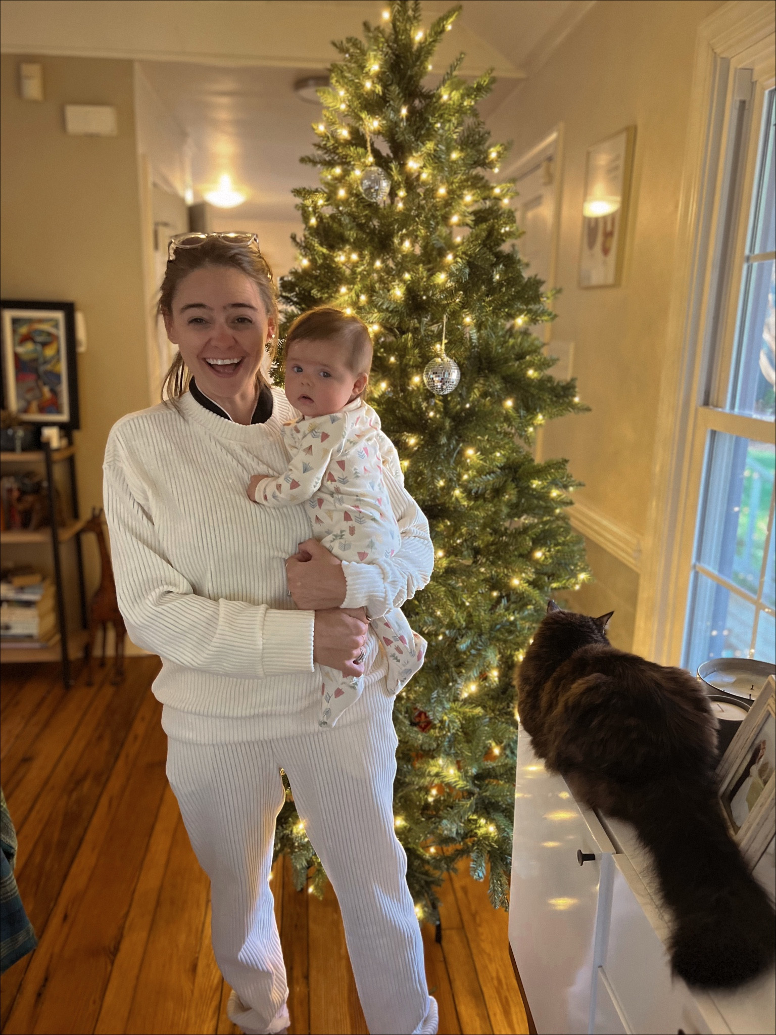 Sunday fit check! Organic baby onesie. H&M loungewear set. Rebecca piersol style. Velour lounge set. 

#LTKSeasonal #LTKsalealert #LTKbaby