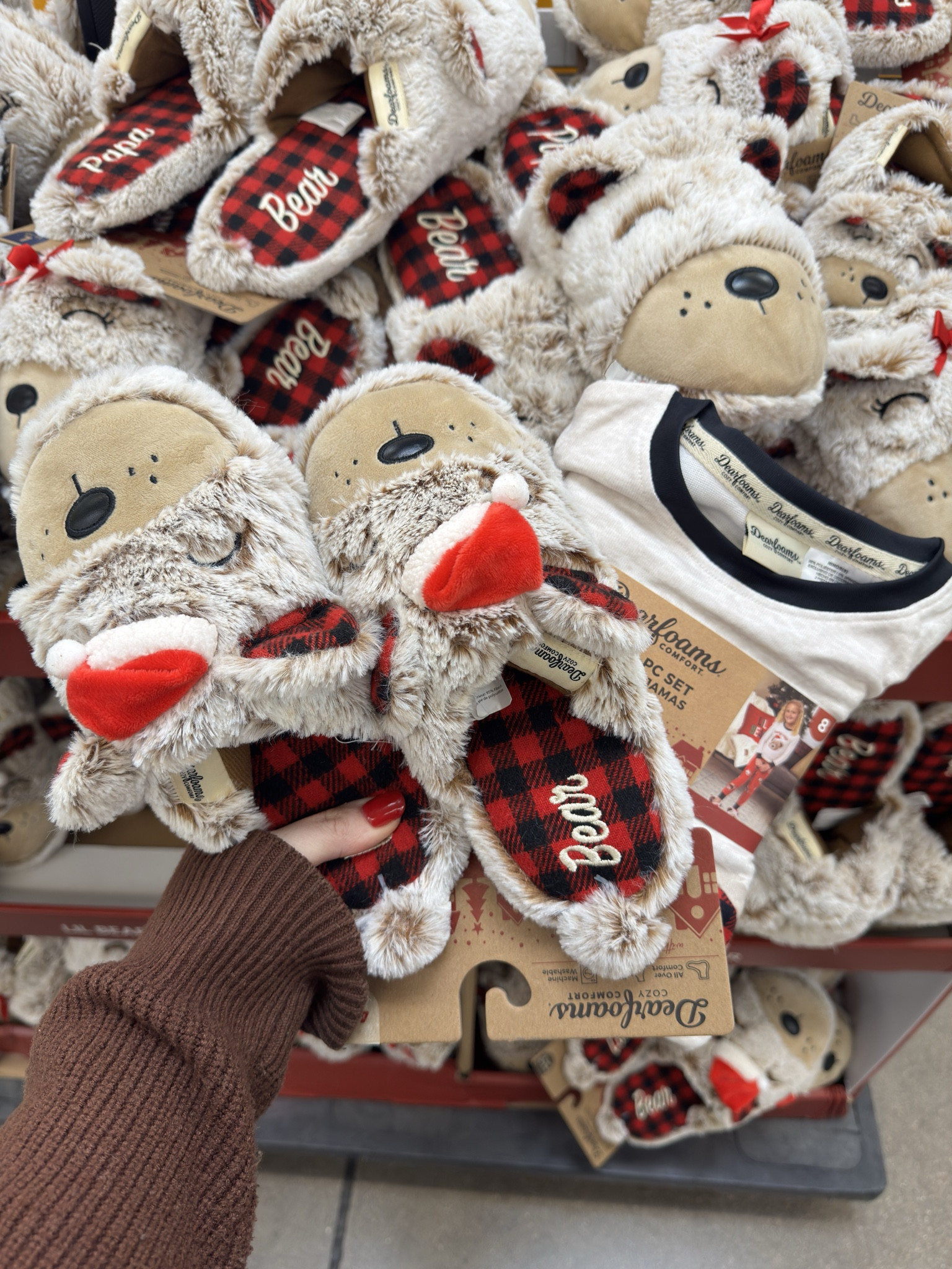 Walmart Christmas pajama sets and bear slippers for the whole family! Would be so cute for Christmas morning or for Santa photos





Matching family Christmas pajamas
Walmart pajama sets 
Walmart Christmas finds 
Walmart holiday finds 

#LTKHoliday #LTKGiftGuide #LTKCyberWeek