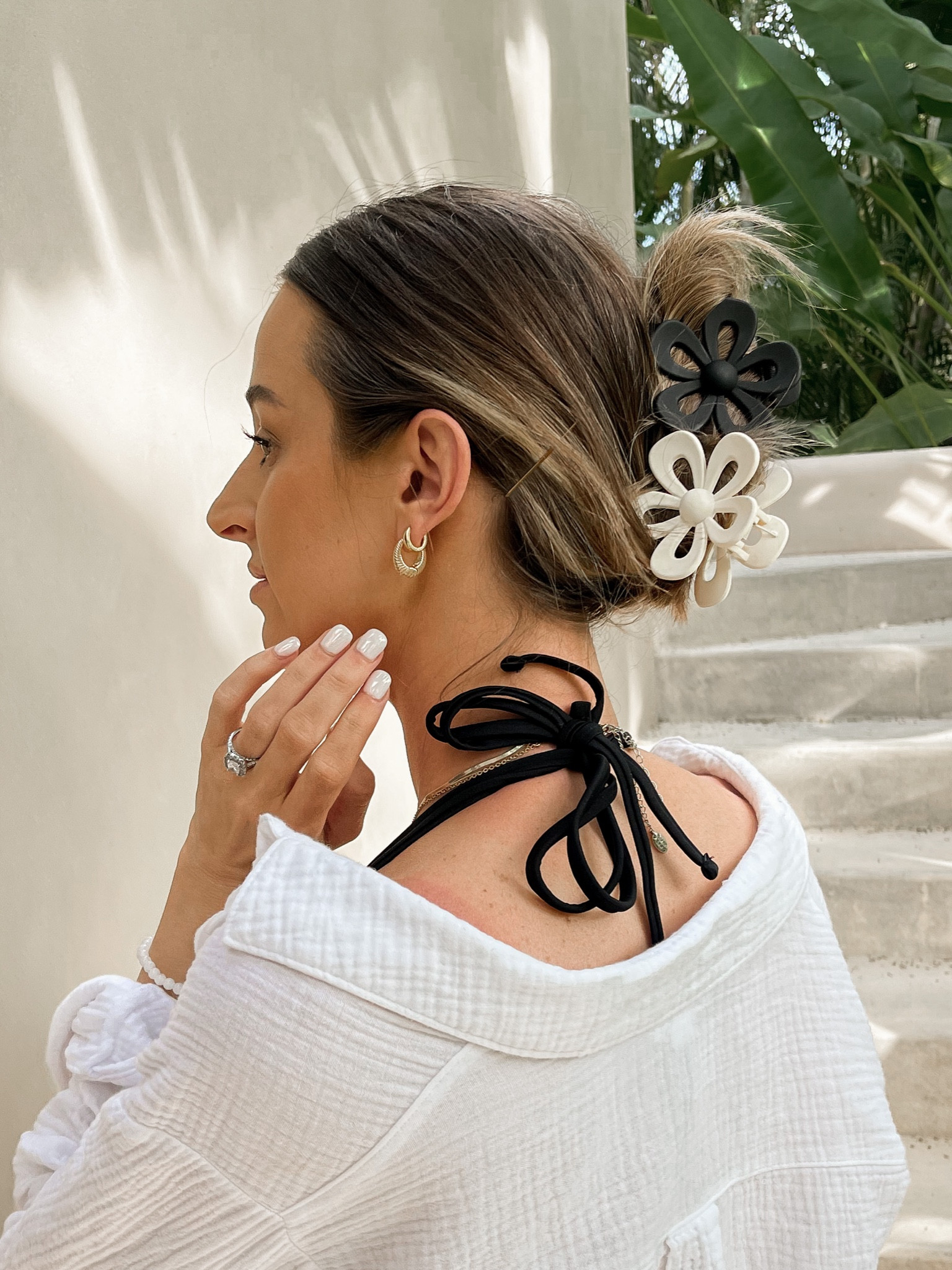 Beach look 🌴 flower clips | black bikini 🖤 

#LTKFind #LTKSeasonal #LTKGiftGuide