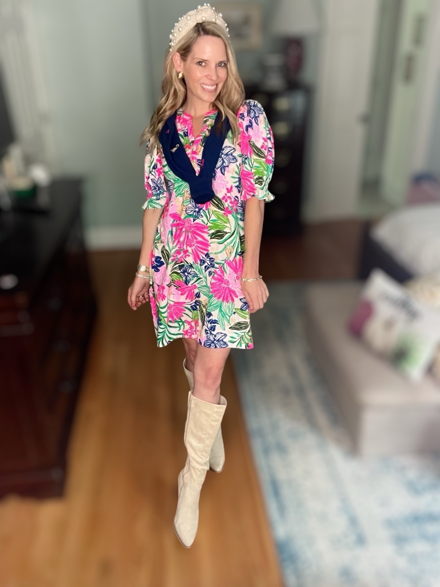 Bright, bold, and preppy chic 🌸 I’m wearing the Lilly Pulitzer Delsie Dress in XS, though I should have sized down to XXS for the best fit. The vibrant tropical floral print is so classic Lilly—perfect for everything from a brunch date to a fall getaway. I layered a navy monkey-embroidered sweatshirt casually over my shoulders for that effortless prep-school vibe 🐒, and styled it with knee-high suede boots to transition the look into fall. A pearl headband and gold jewelry polish off the outfit with feminine elegance ✨.

📌 Outfit Details:
	•	Delsie Dress (XS, should have gotten XXS) – Lilly Pulitzer
	•	Ballad Long Sleeve Monkey Embroidered Sweatshirt – Lilly Pulitzer
	•	Knee-High Suede Boots – Amazon find under $50
	•	Pearl Knotted Headband – Lele Sadoughi
	•	Gold Statement Earrings – Heaven Mayhem
	•	Gold Watch & Bracelets – Abbott Lyon + Melinda Maria

Lilly Pulitzer dress outfit, Delsie dress styling, floral shift dress fall transition, preppy fall outfit with boots, Lilly Pulitzer Amazon finds, pearl headband outfit idea, how to style Lilly Pulitzer dress for fall, colorful fall outfit inspiration


#LTKShoeCrush #LTKFindsUnder50 #LTKFindsUnder100

#LTKShoeCrush #LTKFindsUnder50 #LTKFindsUnder100

#LTKFindsUnder50 #LTKShoeCrush #LTKFindsUnder100