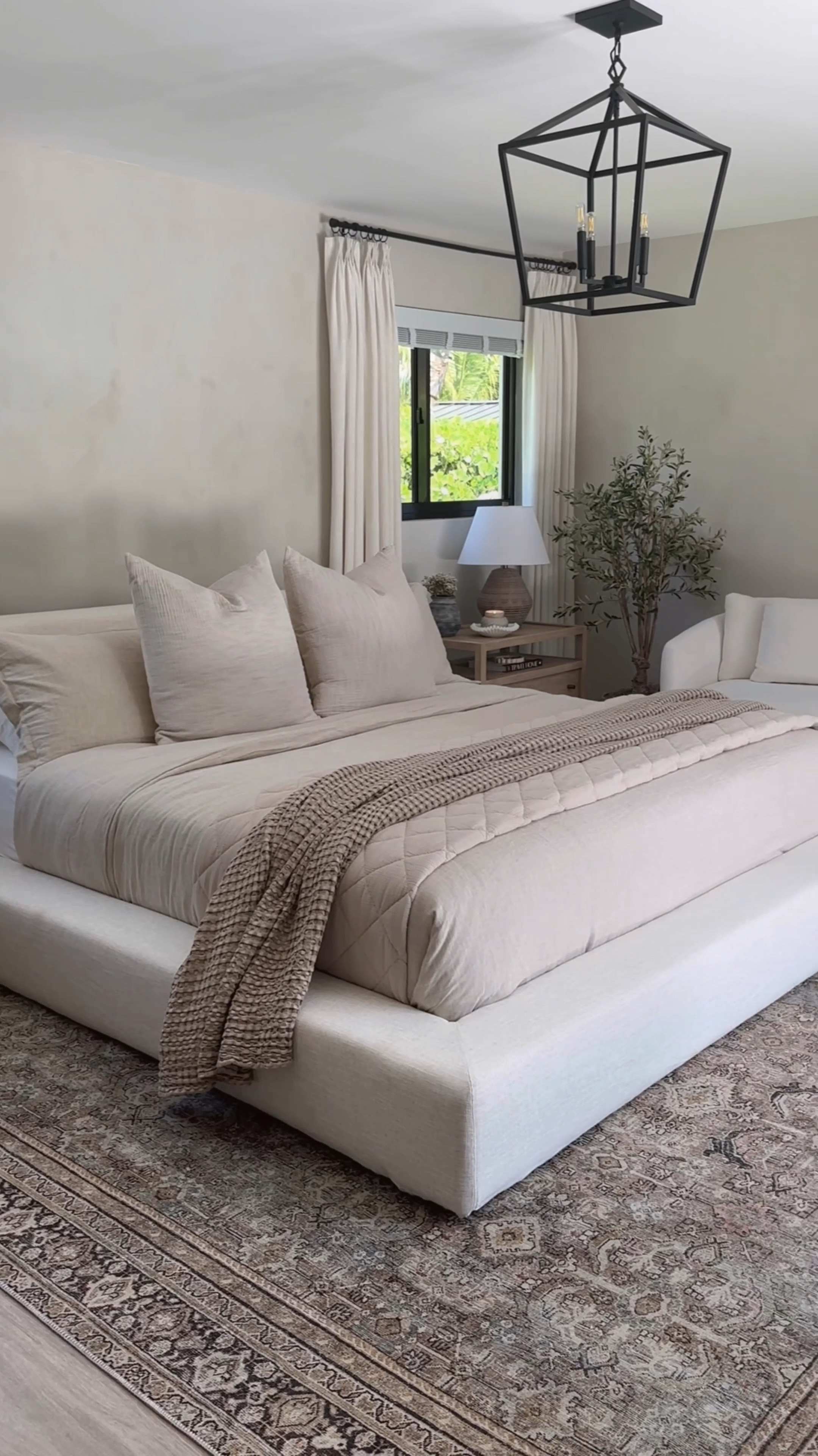 Bedroom refresh 🤍

#bedroom #modernorganic #bed 

#LTKSeasonal #LTKSaleAlert #LTKHome