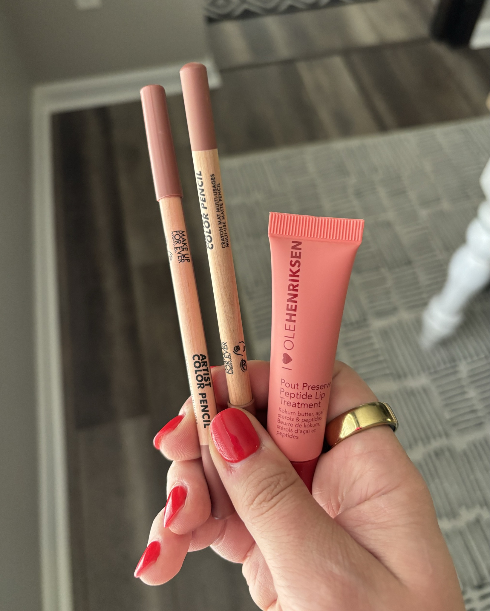 The queens lip routine 

Wherever walnut 
Anywhere caffeine 
Peptide lip (she uses yellow, I like the pink) 

#LTKMidsize #LTKBeauty #LTKSeasonal