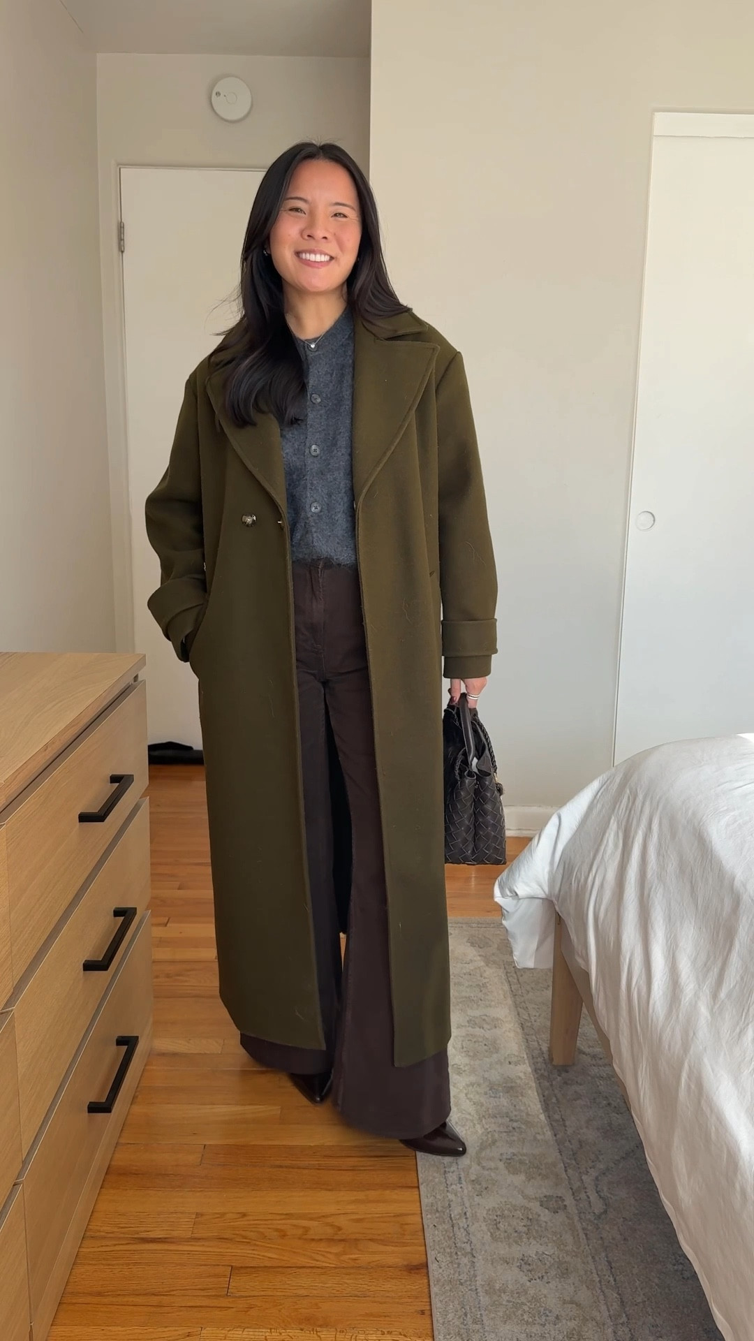 Coat is old from Anthropologie
Cardigan: size small
Jeans: size 6