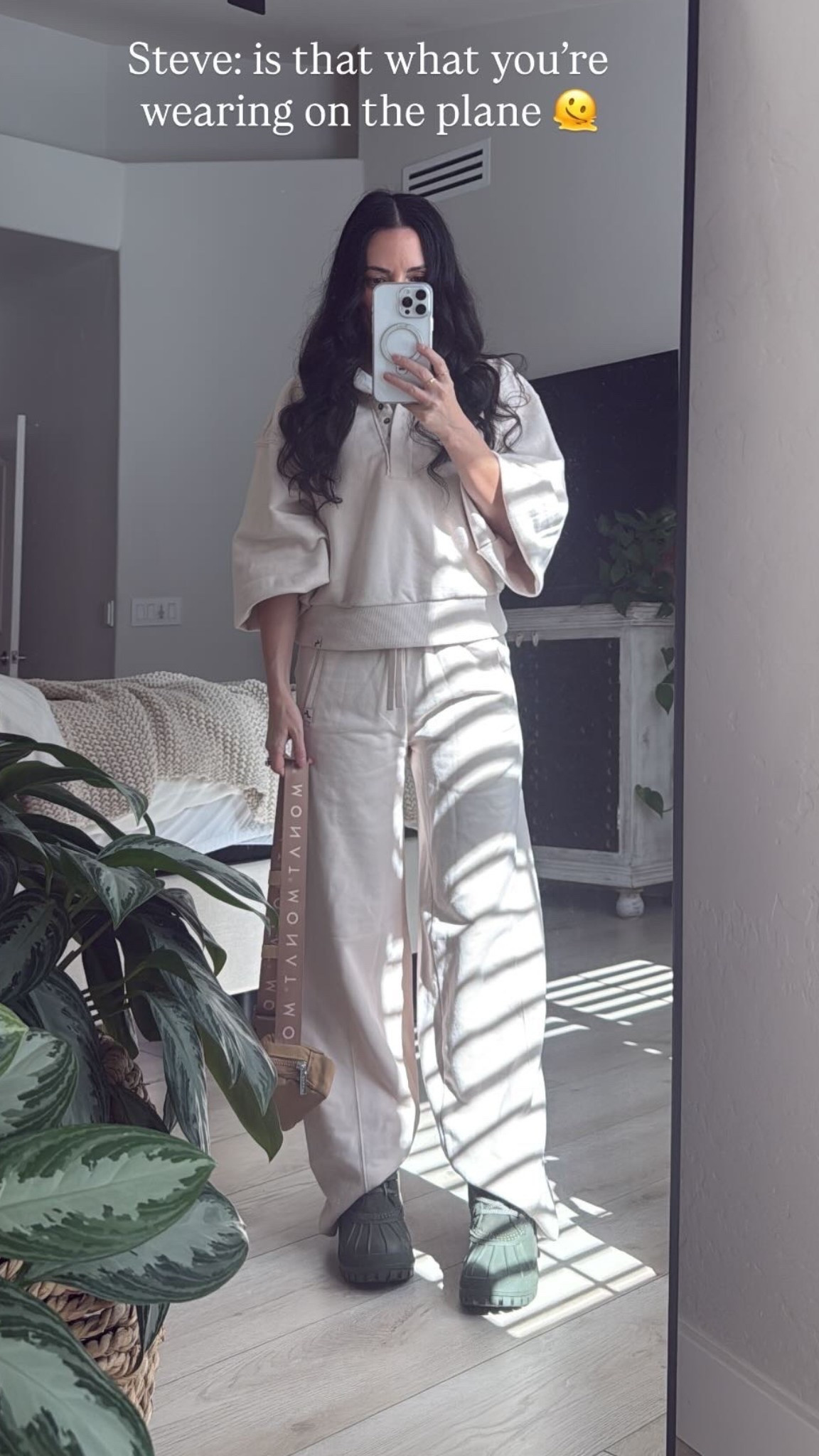 The coziest sweat suit for fall/winter 

#LTKSeasonal