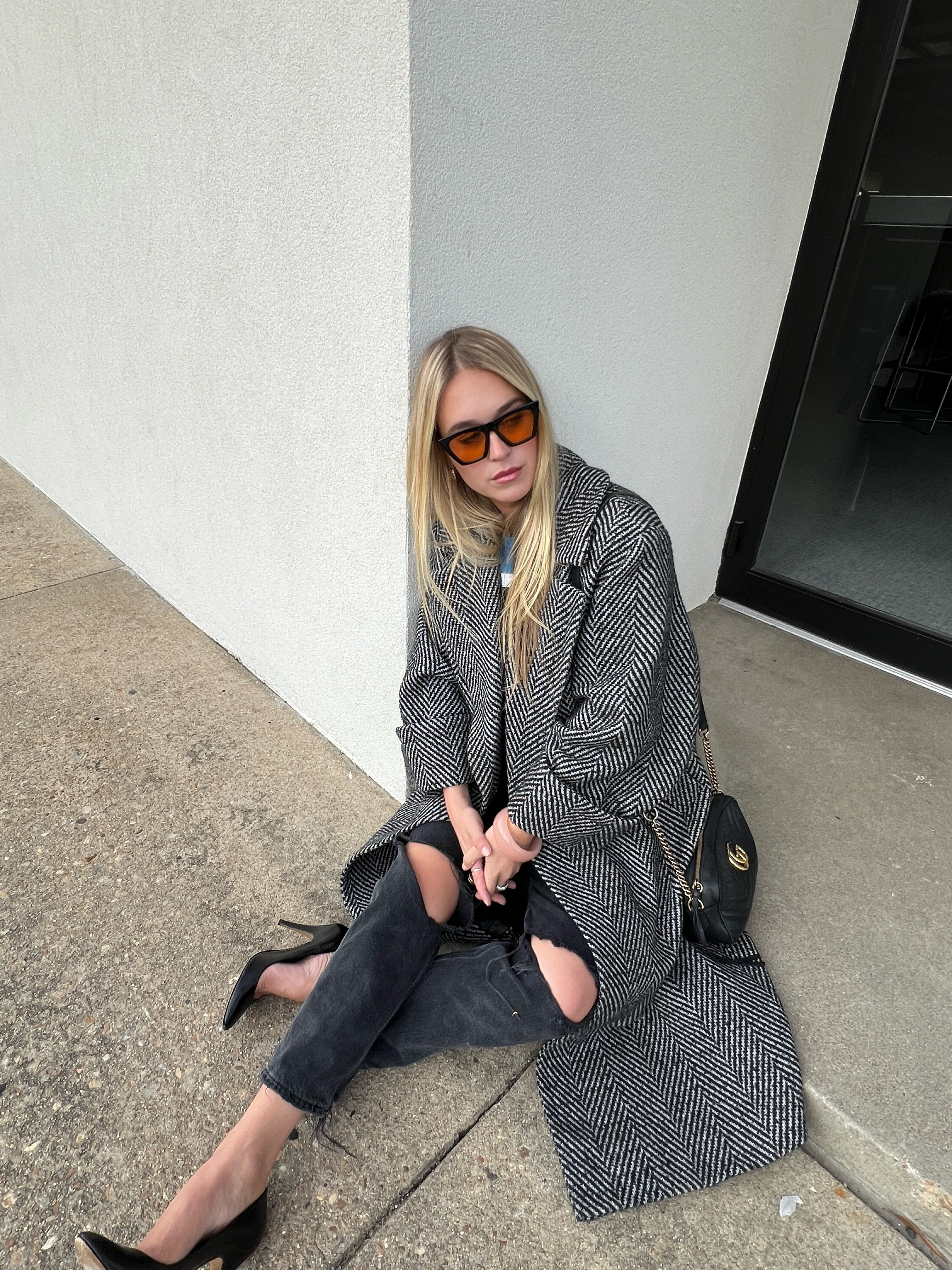 All ab orange tinted sunglasses and big winter coats rn. Still rocking my good ole gucci purse!! 


#LTKSeasonal #LTKootd