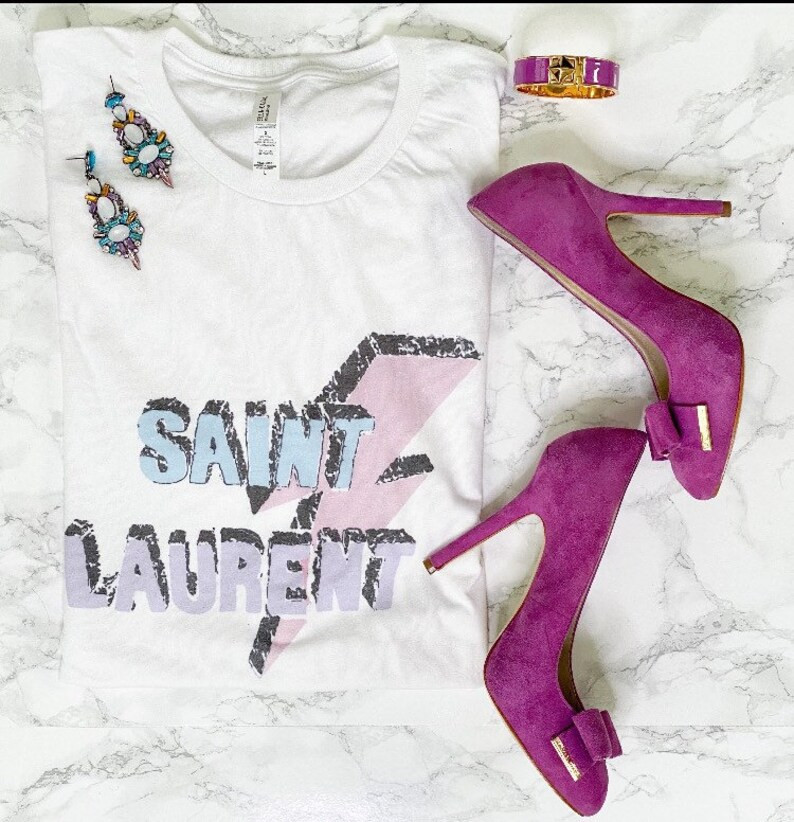 Lighting / vintage feel/ unisex fit women’s tee | Etsy (US)