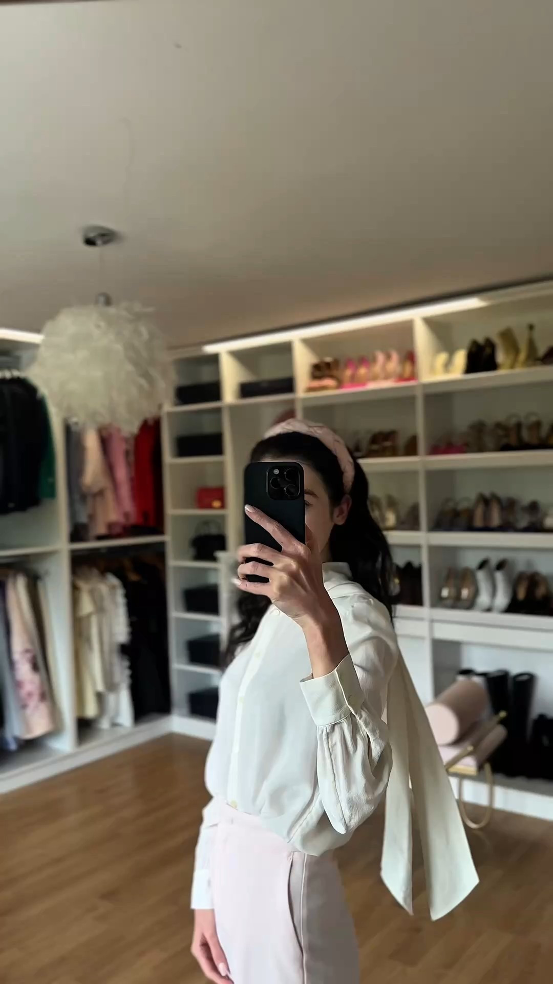 Early summer work outfit, early summer office outfit, scarf blouse, scarf top, pink pants, pastel pink trousers, headband, business chic, interview outfit, elegant summer outfit, elegant style, old money style, old money summer outfits

#LTKSummerEdit #LTKSaleAlert #LTKWorkwear