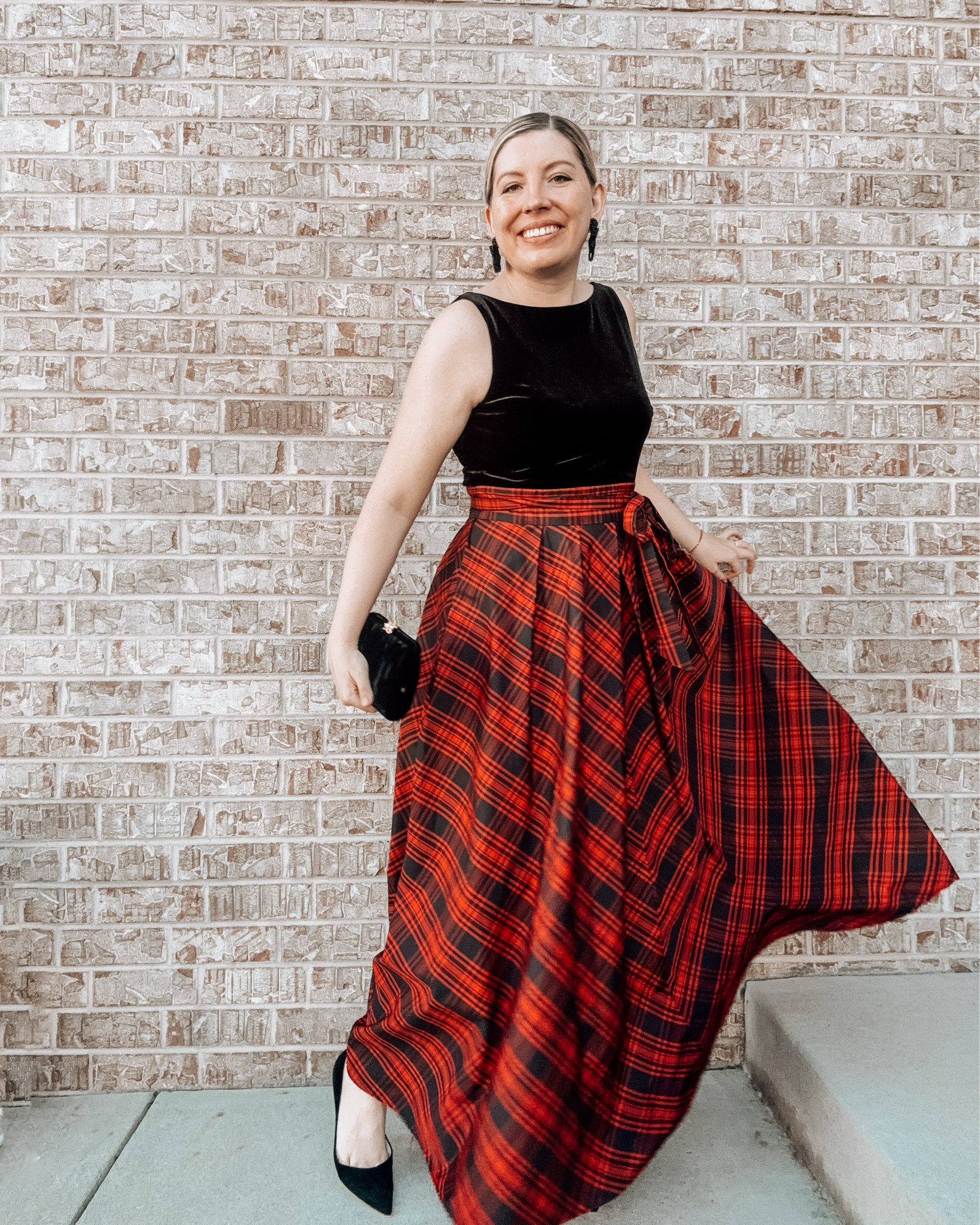 Look 2 - Polo Holiday 🌲 
A curated style series

There are a few things that will tempt me more than a classic tartan plaid. I already have plenty, but I always need more. 

This gorgeous dress is actually available for rent through rent the runway. I’ll link it so that you can go directly to it but if you want the best deal of the year use my link below as well to sign up and you’ll get 60% off of your first month. Link is also in my IG bio.

Get 60% off of your first month at Rent The runway:
https://rtr.app.link/e/DZZ3xcKyOYb

Dress - Lauren Ralph Lauren (rentable, linked)
Earrings -Oscar de la Renta (similar linked)
Bag - Vintage (similar linked)
Shoes - Jimmy Choo (linked & more affordable linked)
 Bracelet - Vintage
Ring - Rocksbox 

#LTKHoliday #LTKSeasonal #LTKootd