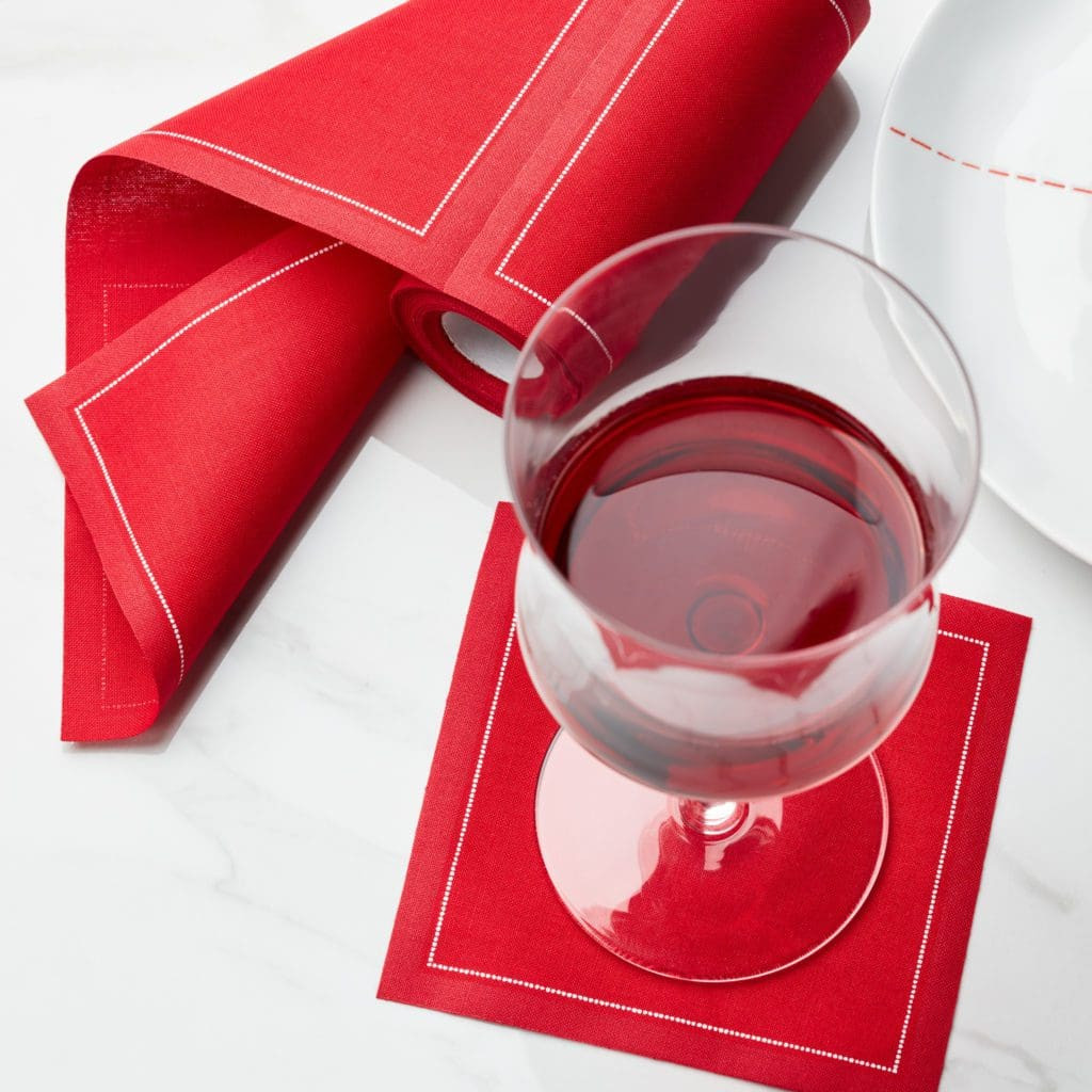 Lipstick Red Cotton Cocktail Napkins 50 Units | MY DRAP