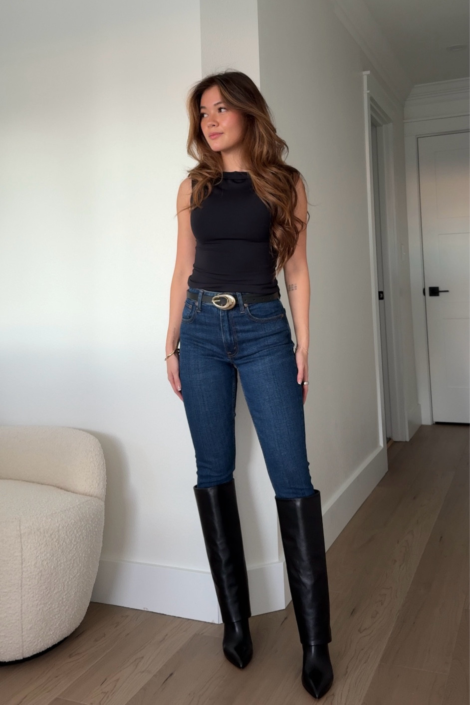 Skinny jeans outfit High Rise Skinny 24R in dark 
(I wear them in Curve Love which loveee the fit of)
💌 #jeans #skinnyjeans 