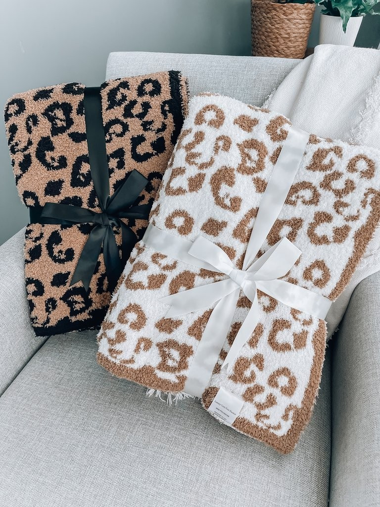 Sasha Plush Leopard Blanket | She Is Boutique