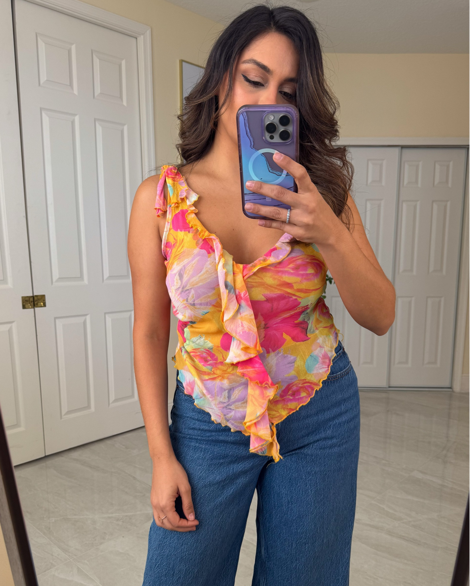 Floral ruffle shirt 🌸 I’m a true size M and I’m wearing size US 6

#LTKFindsUnder100 #LTKMidsize