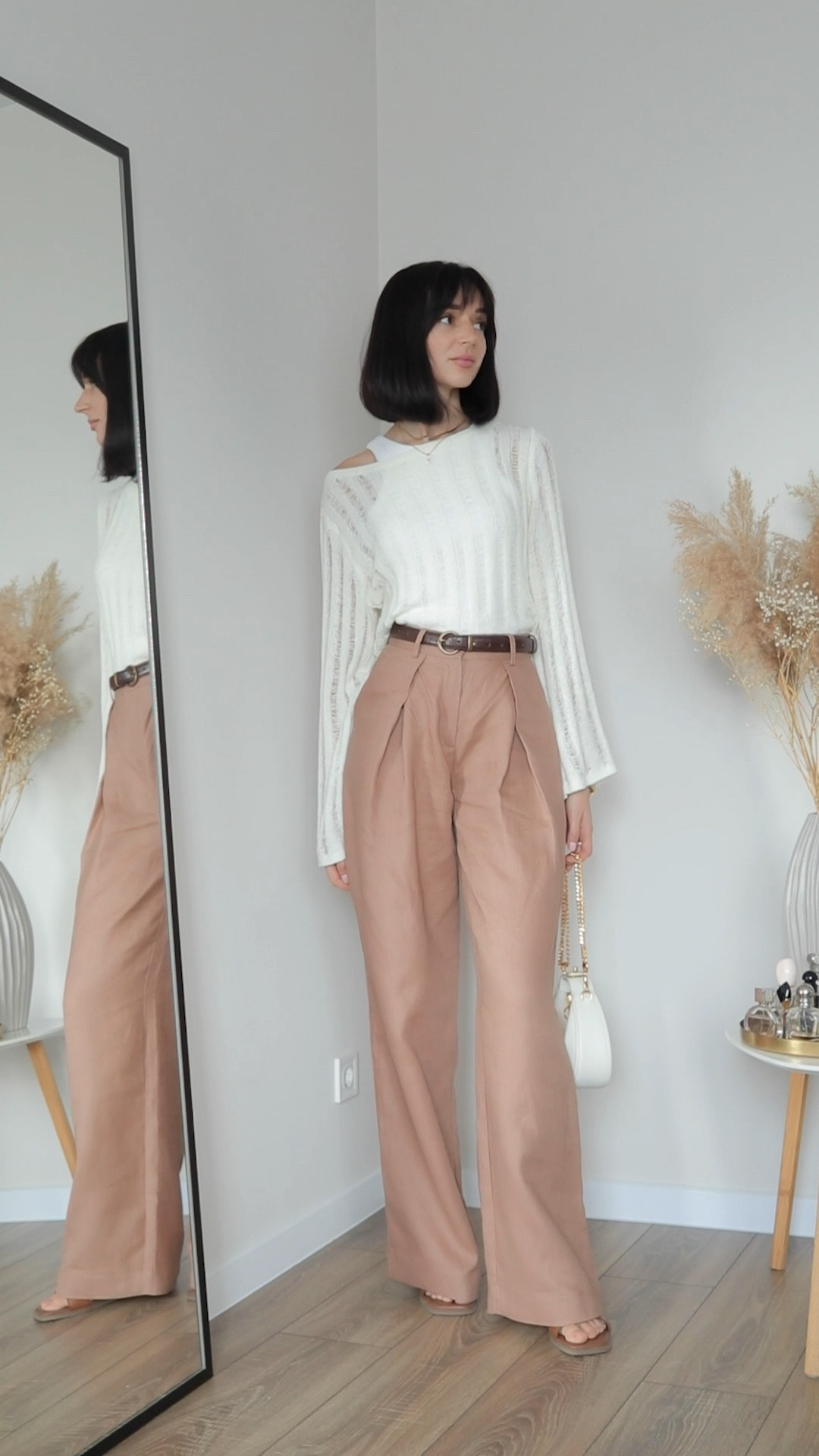 Minimalistic and elegant summer outfit 

#LTKSeasonal #LTKFind #LTKeurope