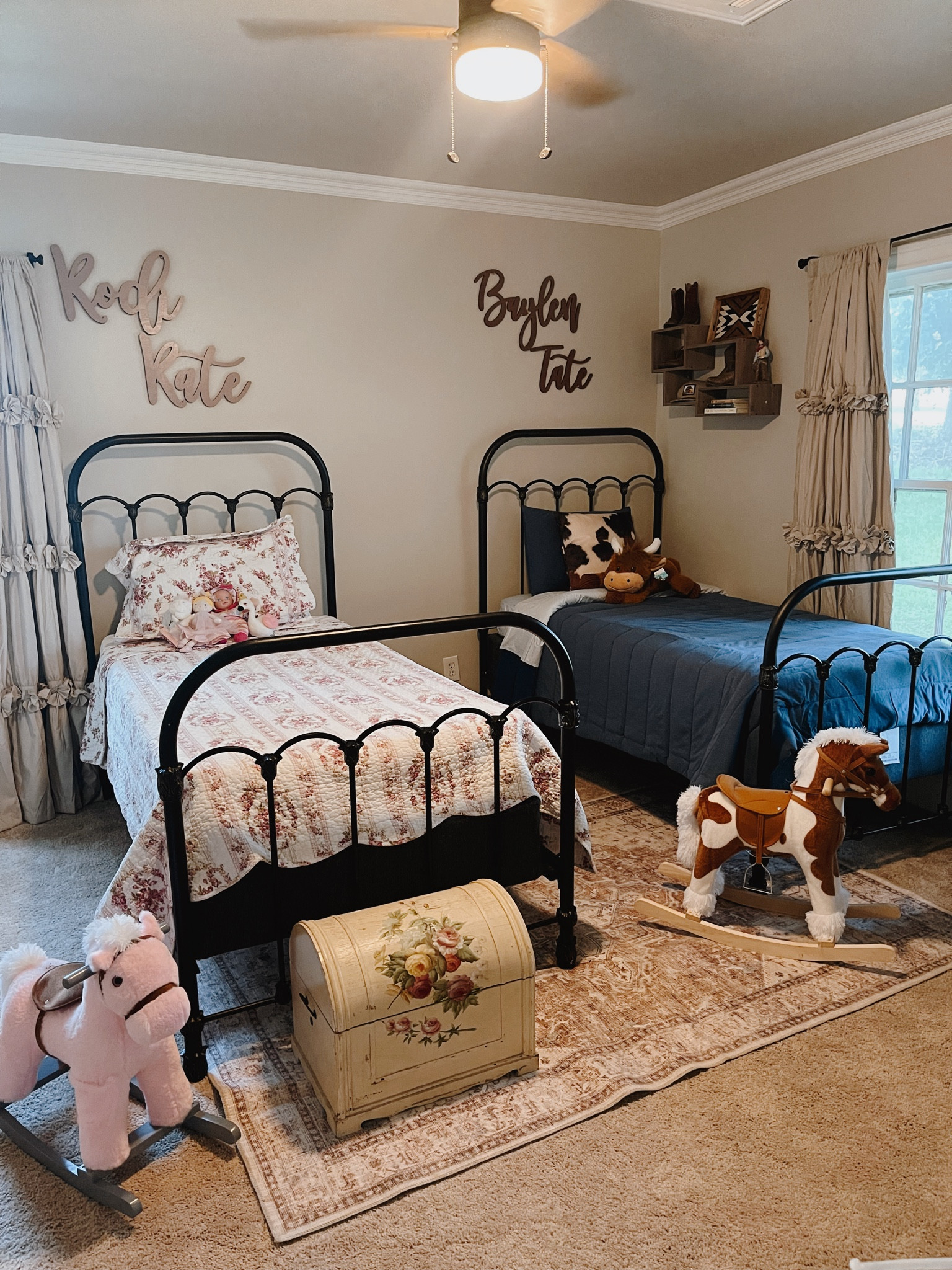 Kodi Kate & Baylens room!
