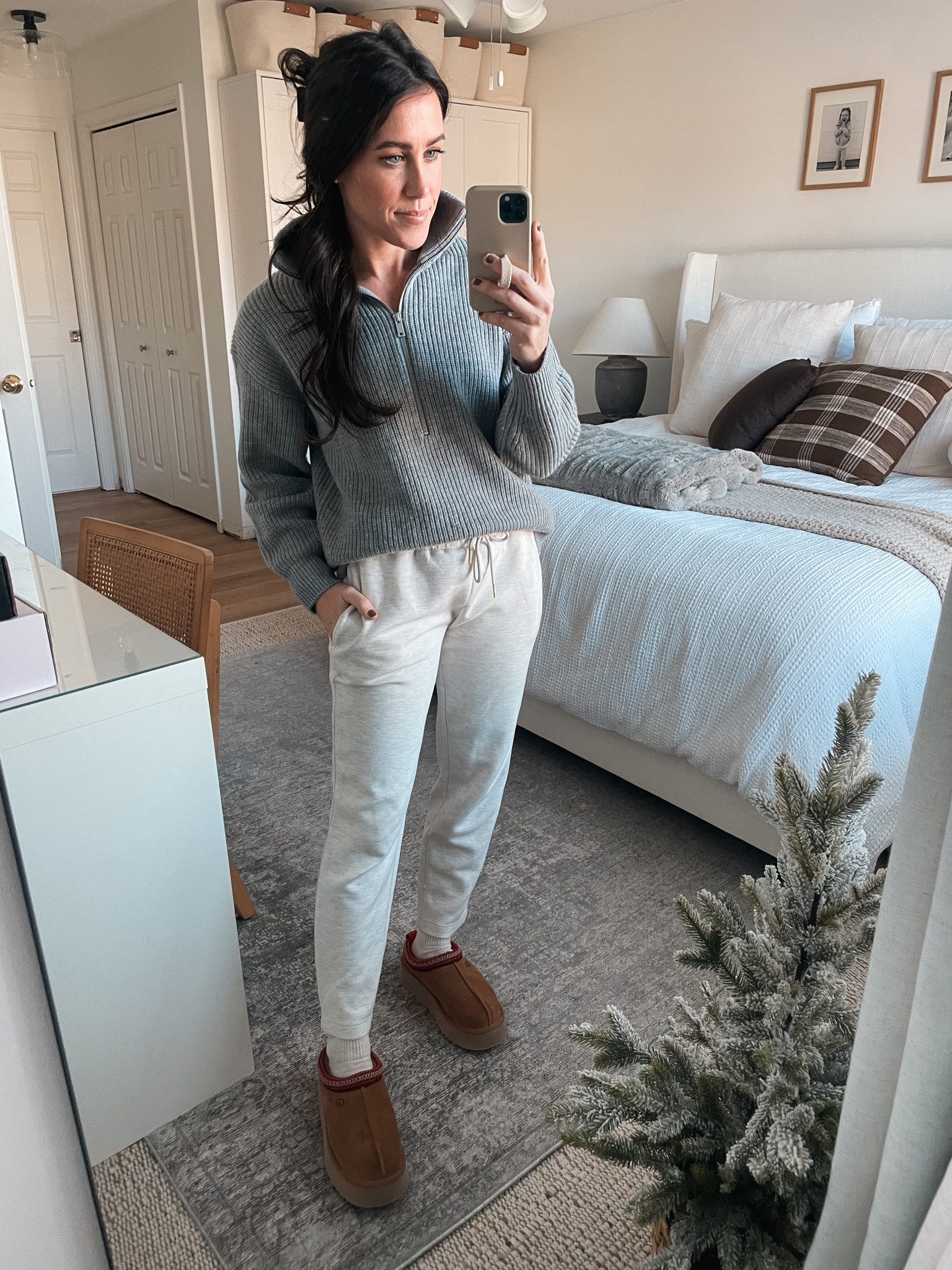 11.13.23
Quince half zip- XS
Varley joggers small


#LTKstyletip #LTKSeasonal #LTKfindsunder100