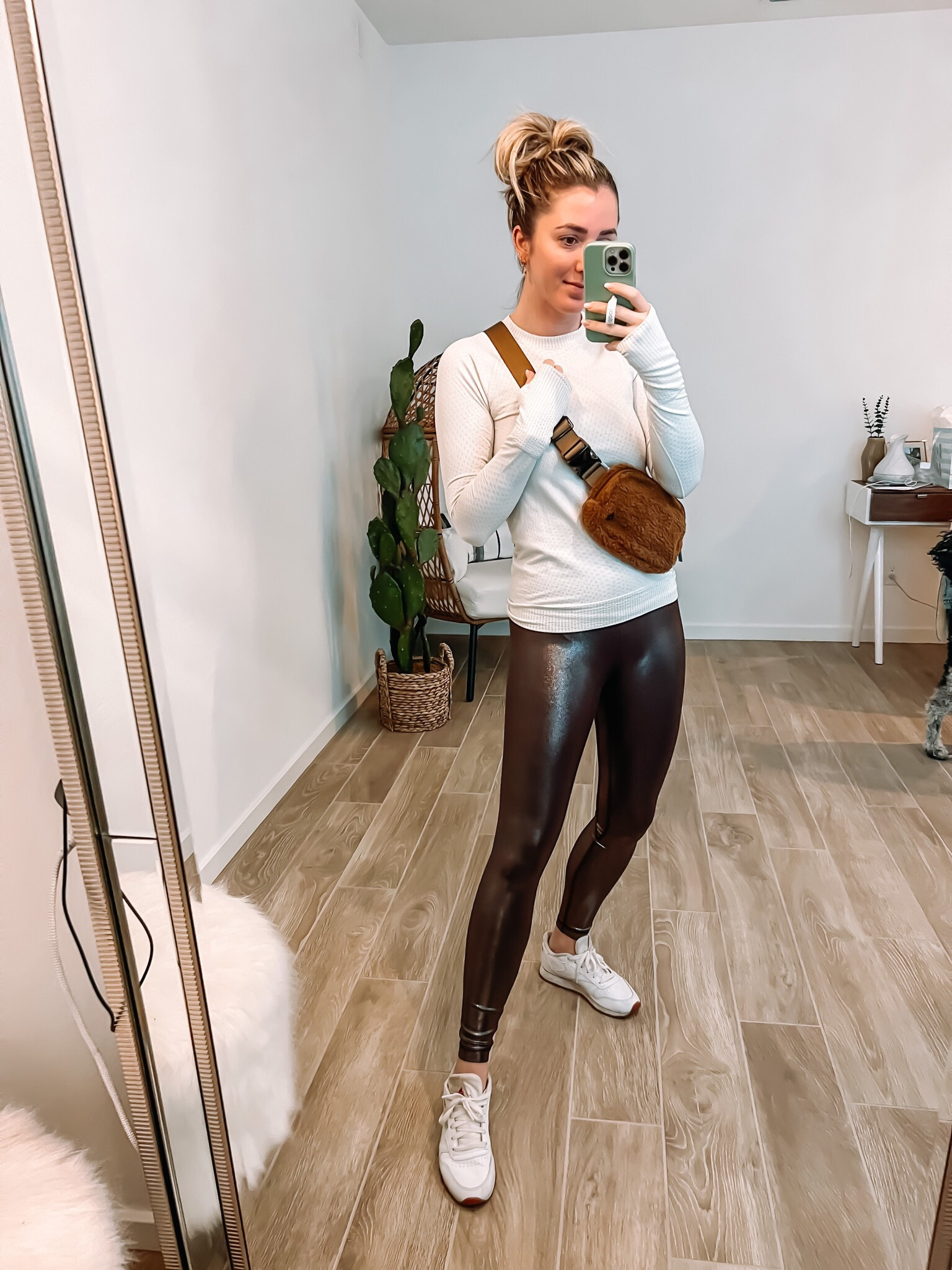 lululemon caramel belt bag Everywhere 1L (Burnt Caramel) : Buy Online at Best Price in KSA Lululemon Clean Lines Belt Bag