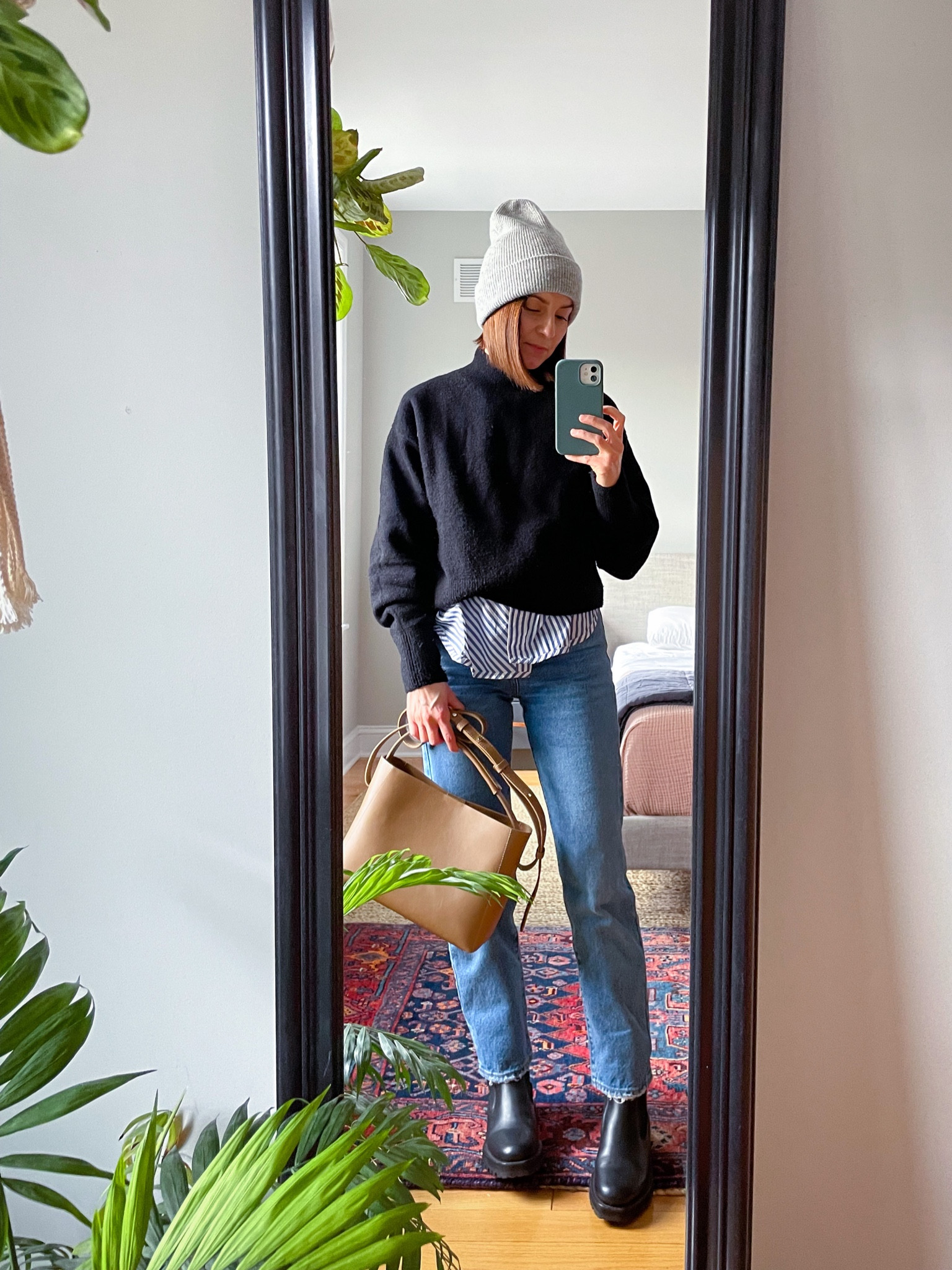

•& Other Stories mock neck sweater
•Mango striped dress shirt
•J.Crew ribbed beanie 
•Levi’s Wedgie Straight jeans in Oxnard Haze (24x26)
•Flattered ‘Hedda Midi’ bag
•& Other Stories Teddy Lined boots (full size down)

#LTKsalealert #LTKSeasonal