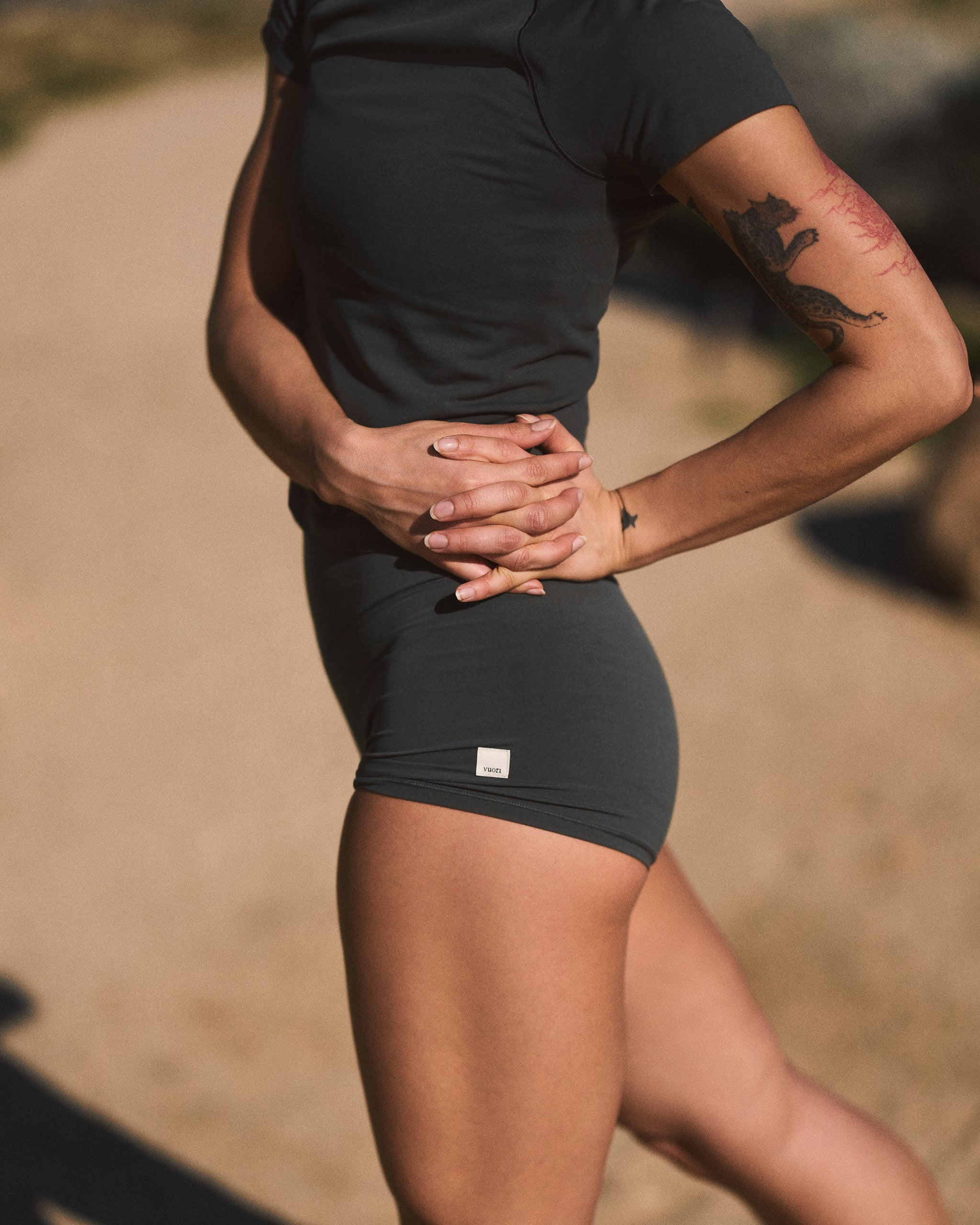Vuori AllTheForm™ Micro Short 2.5" – Women's Dark Jade Shorts – Vuori | Vuori Clothing (US & Canada)