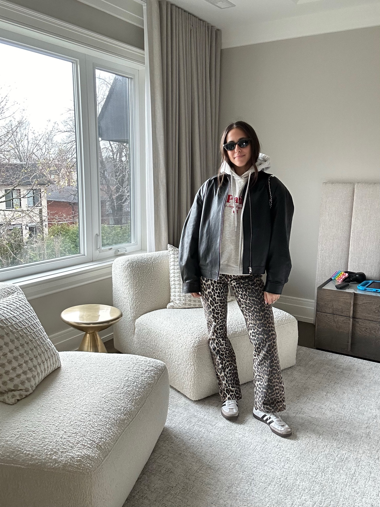 Back to the grind, but didn’t leave leopard behind 🐆😉

#LTKfindsunder100 #LTKSeasonal #LTKstyletip