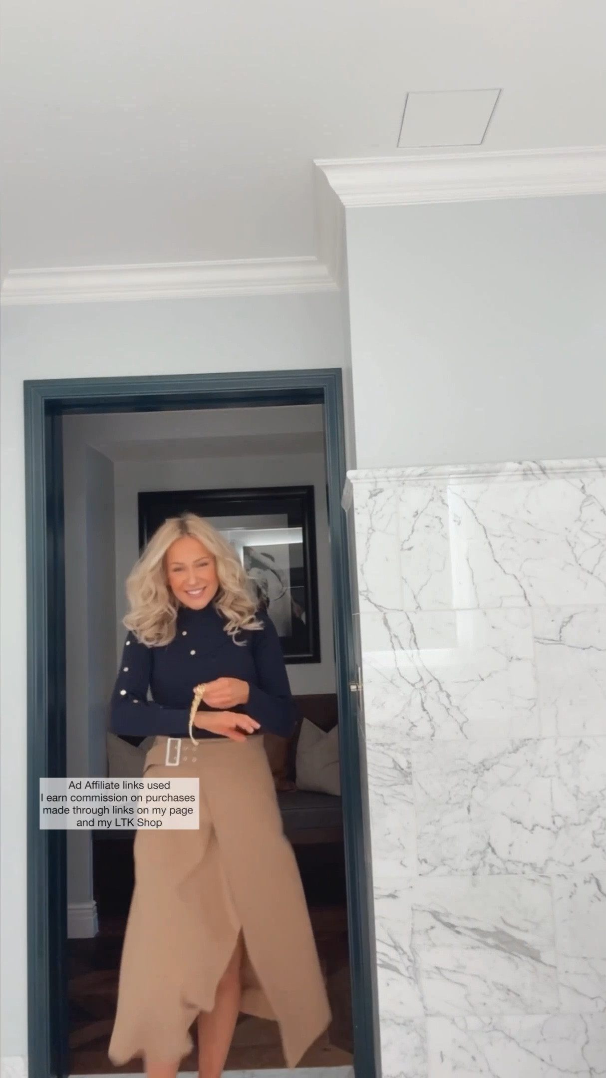 Today’s travel work outfit for a day of meetings (including the boots that I’ll be wearing!🤗)  