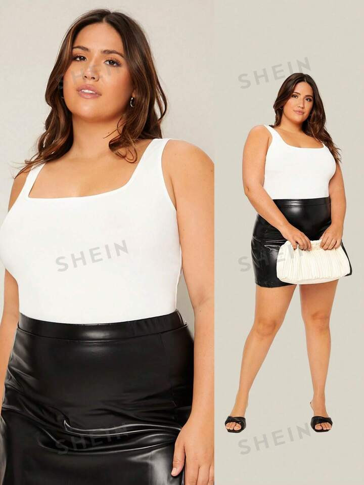 SHEIN BASICS Plus Scoop Neck Solid Tank Top | SHEIN