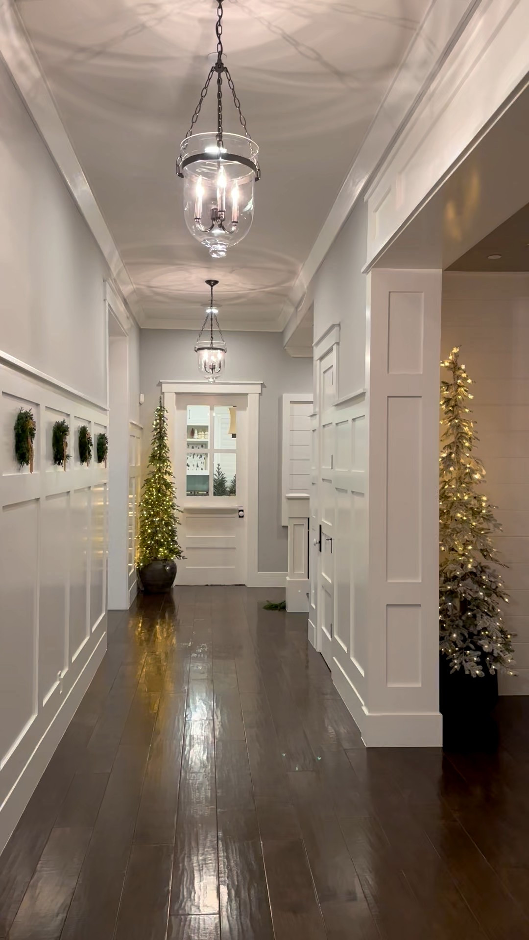 My favorite slim trees are on sale!🎄 So is my favorite garland. Linking them all here with other holiday favorites!✨

#LTKHoliday #LTKSeasonal #LTKSaleAlert