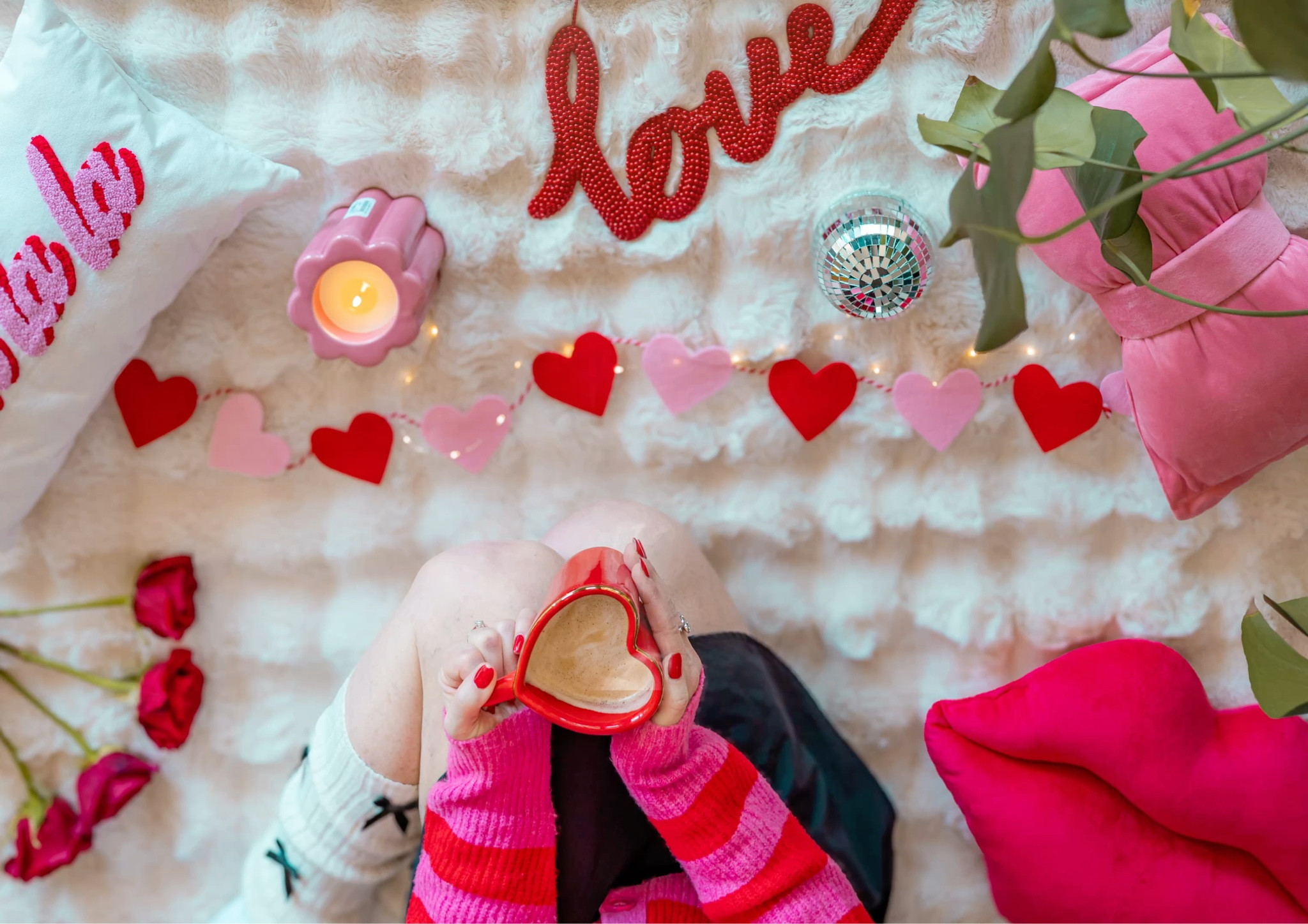 Valentine’s vibes overload 💖✨ Cozy pillows, heart-shaped sips, and Target’s cutest decor. Who’s ready to deck out their space with love? 😍 #LTKFinds #ValentinesDecor #TargetStyle

#LTKFamily #LTKSeasonal #LTKHome