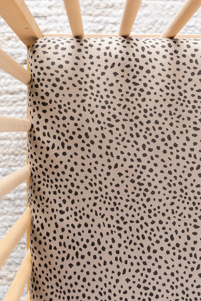 Animal Spots Crib Sheet | Solly Baby