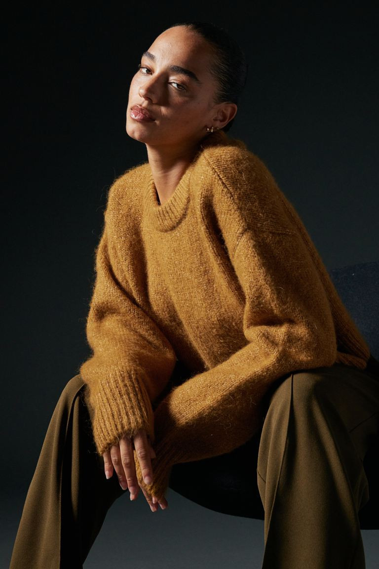 Short Sweater | H&M (US + CA)