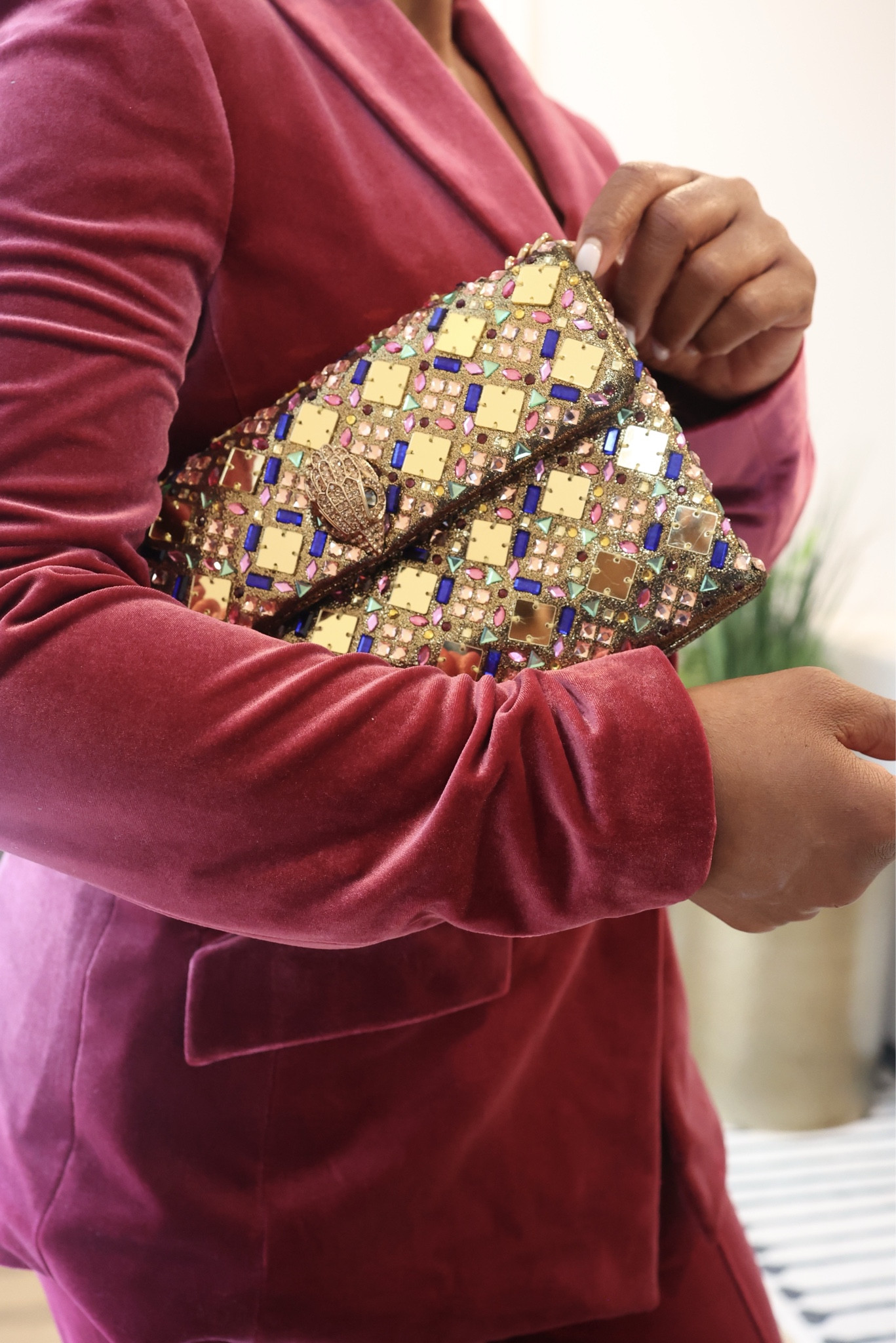 London Medium Kensington ✨

@Nordstrom @Nordstrom @kurtgeiger #kurtgeiger  #NordstromPartner

#LTKHoliday #LTKItBag #LTKGiftGuide