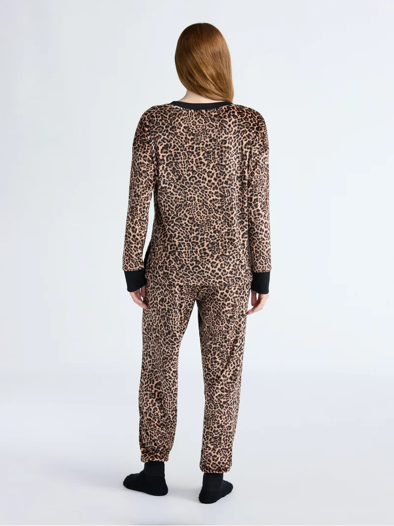 Joyspun Women’s Stretch Velour Long Sleeve Top, Pants, and Socks Pajama Set, 3-Piece, Sizes XS-... | Walmart (US)