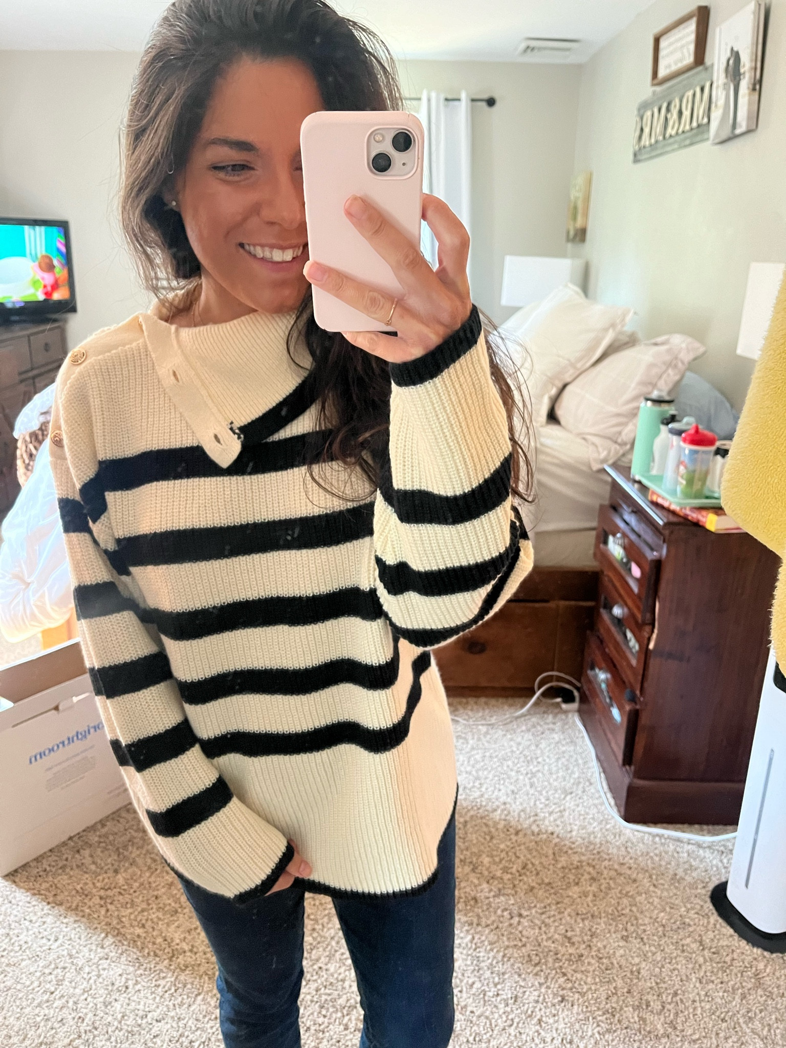 I love everything about this cozy and cute sweater! The neckline is my absolute fave  

#LTKFindsUnder100 #LTKFallSale #LTKSeasonal