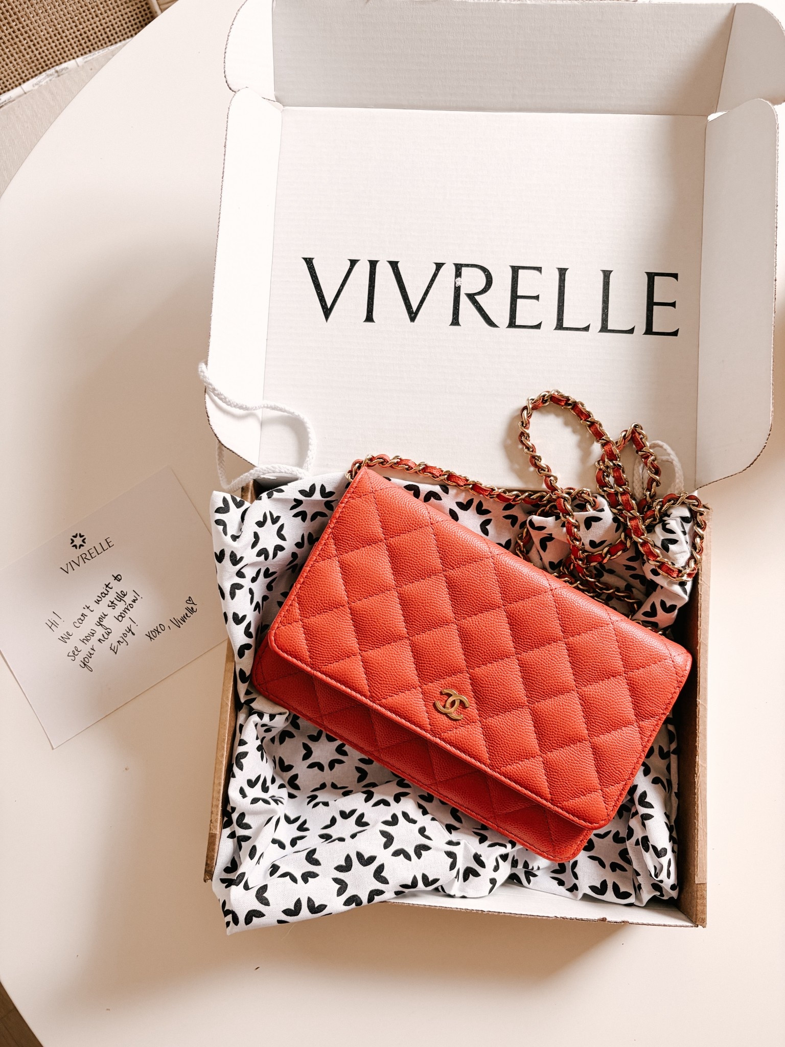 My beautiful new bag I am borrowing this month from Vivrelle 🤍 use code TAYLERMALOTT for first month free 