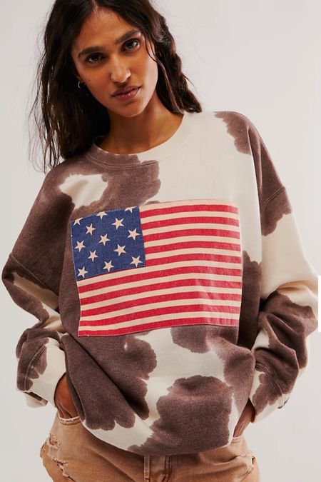 American flag sweater, 4th of July, free people


#LTKTravel #LTKSeasonal #LTKStyleTip
