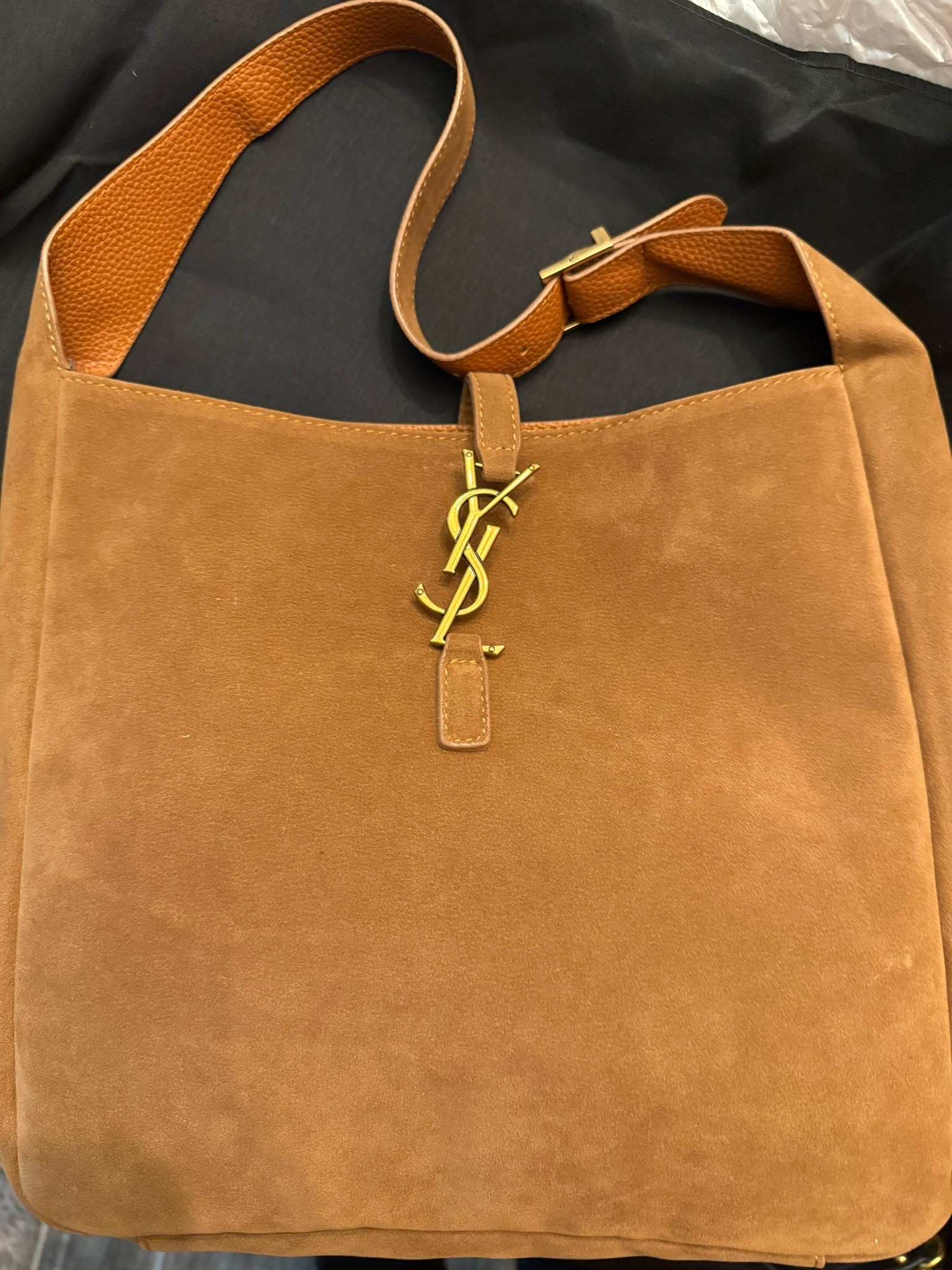 She’s a beauty🤩🍂👜🍁 absolutely love this suede brown  #LTKbag


YSL bag / shoulder bag / suede fall bag / suede handbag / YSL lookalike / DHgate / look for less / fall handbag / fall accessories / fall style / fall fashion / designer bag / designer style / classic bag

#LTKSeasonal #LTKdayinmylife