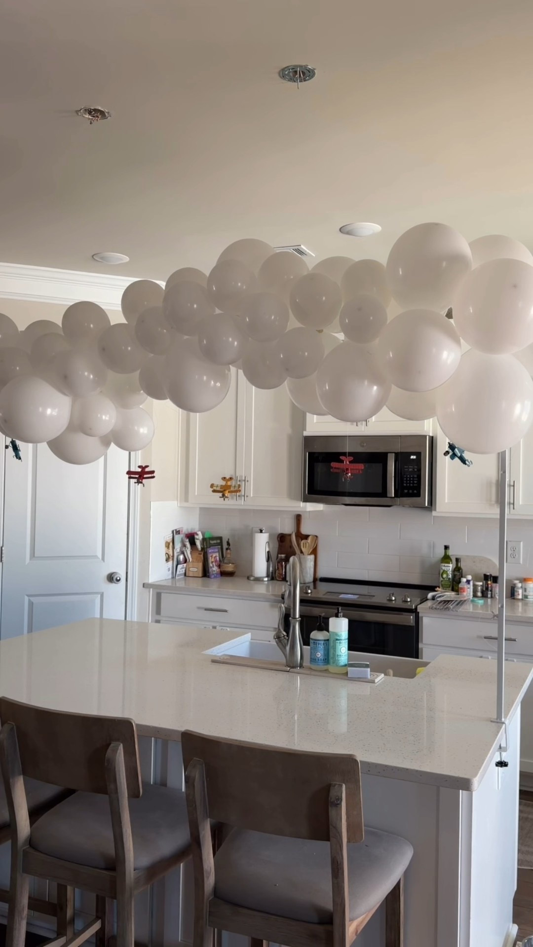 Party Prep with me! Today we’re making an airplane balloon arch for my son’s birthday party! 
I had a vision of planes “flying” below the clouds as decor so we are using this over the table rod stand to create it! 
Everything is from Amazon! 

#LTKgrwm #LTKHome #LTKKids