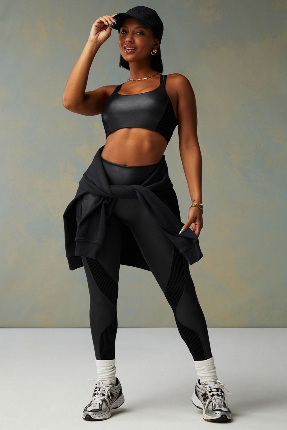 Bold Babe 2-Piece Outfit | Fabletics - North America