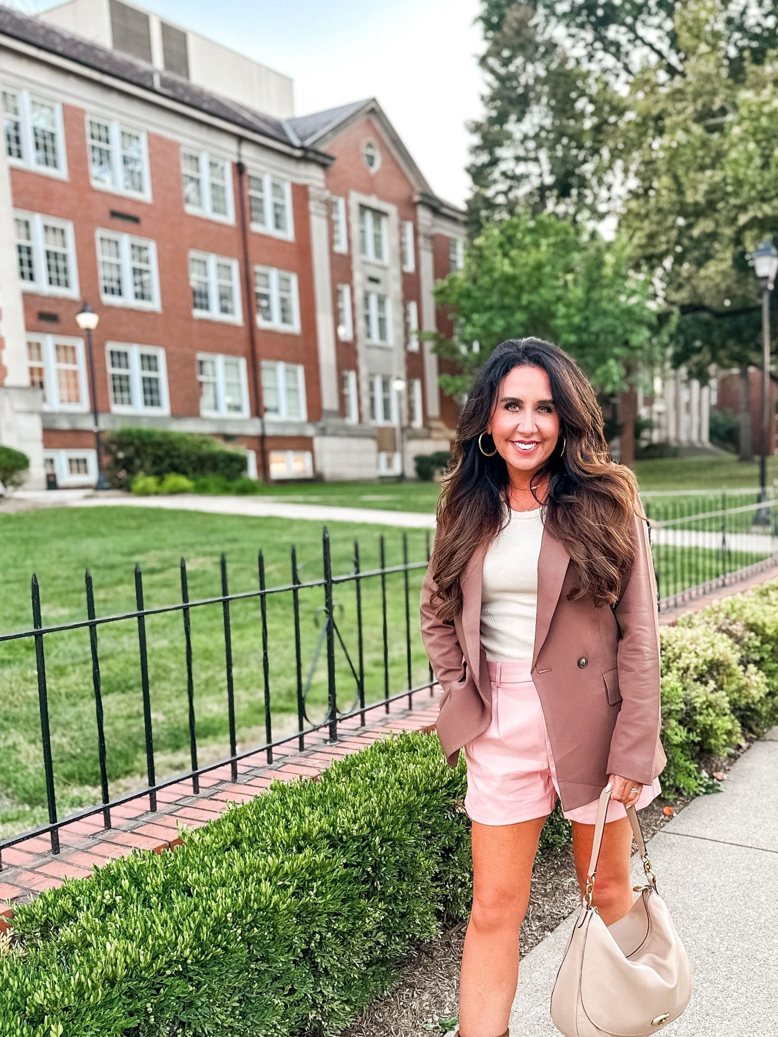 Fall Outfit
Faux leather Forever! 
Amazon Faux leather shorts 
Amazon Affordable Neutral blazer

#LTKover40 #LTKfindsunder50