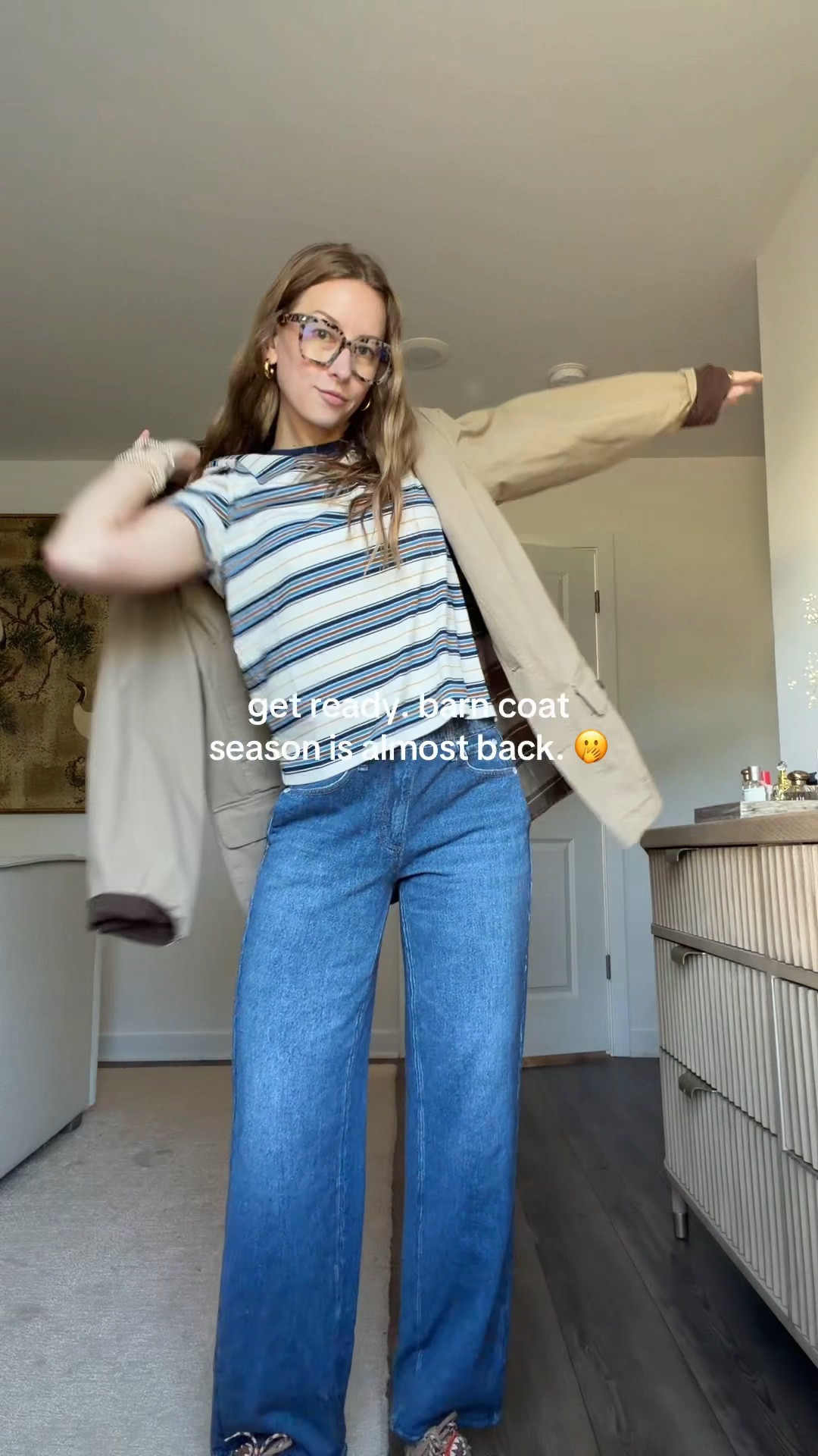9/8/26 Easy Summer-to-Fall Outfit 🤎

One of those easy transitional outfits I’ll be repeating all season 🤎 Wearing my Madewell striped tee in a size S with the Rag & Bone sweatpant jeans I genuinely cannot stop wearing (size S) + Bibi Lou suede mules, my J.Crew suede bag and Amazon blue light glasses.

Also showing it layered with my favorite L.L.Bean barn coat from a couple seasons ago (size M) for when the temperatures finally start dropping. Such an easy outfit formula for that weird summer-to-fall weather. 🍂

Everything I can link is here ✨

#LTKgrwm #LTKootd #LTKSeasonal