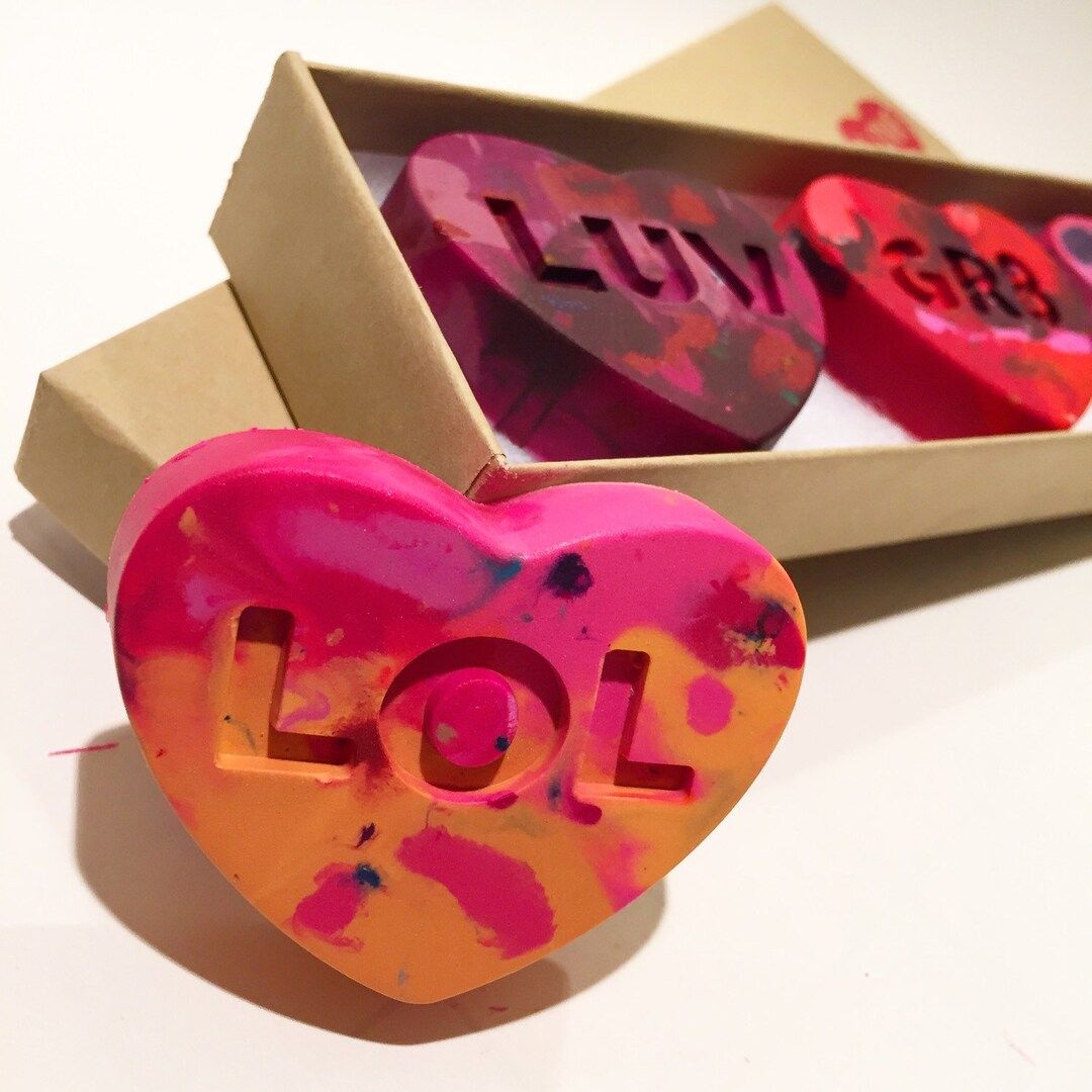 Kids HEART Crayons, Conversation Heart Original Rainbow Crayons® Set of 3 Crayons in Gift Box, V... | Etsy (US)