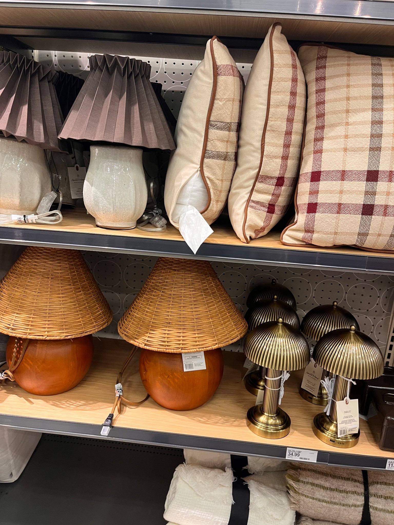 Lots of decor! 

#LTKHome #LTKFindsUnder50