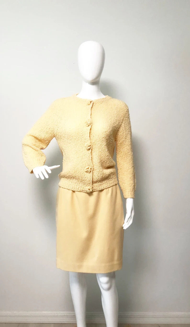 This is a two piece set from " Sportempos has that Suburbia look".  The pencil skirt is wool and ... | Etsy (US)